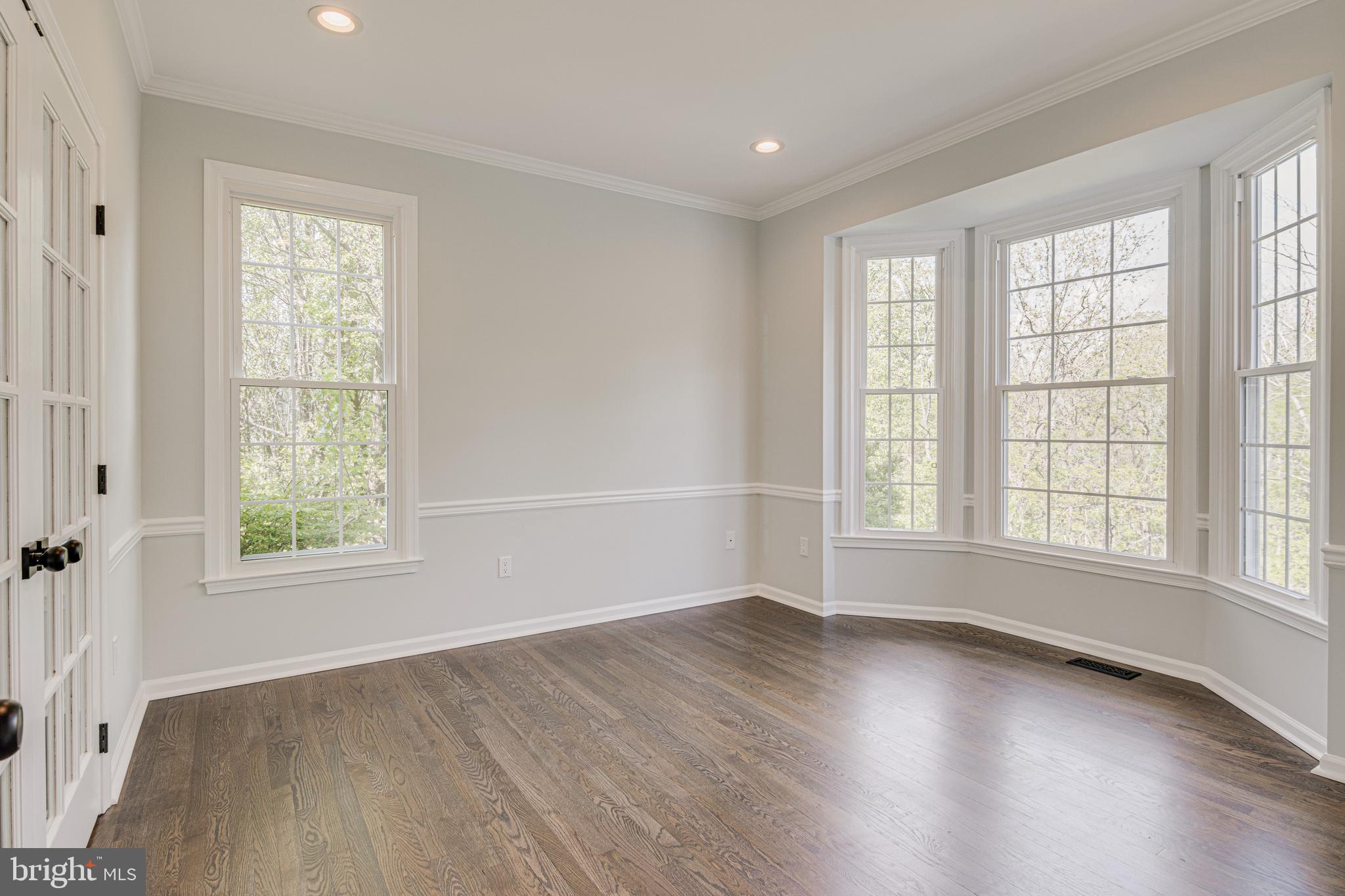 FOXHALL FARM - Residential