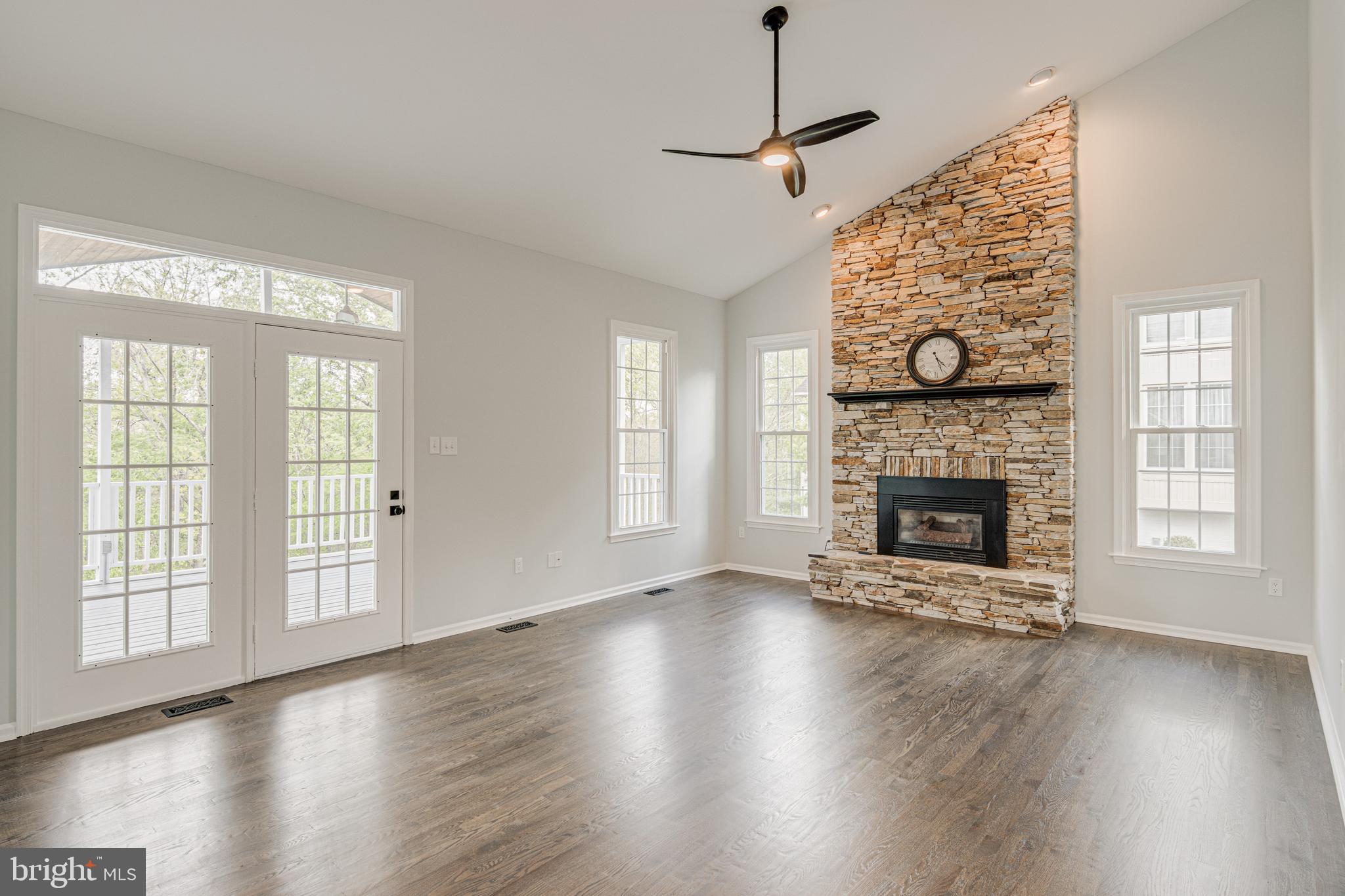 FOXHALL FARM - Residential