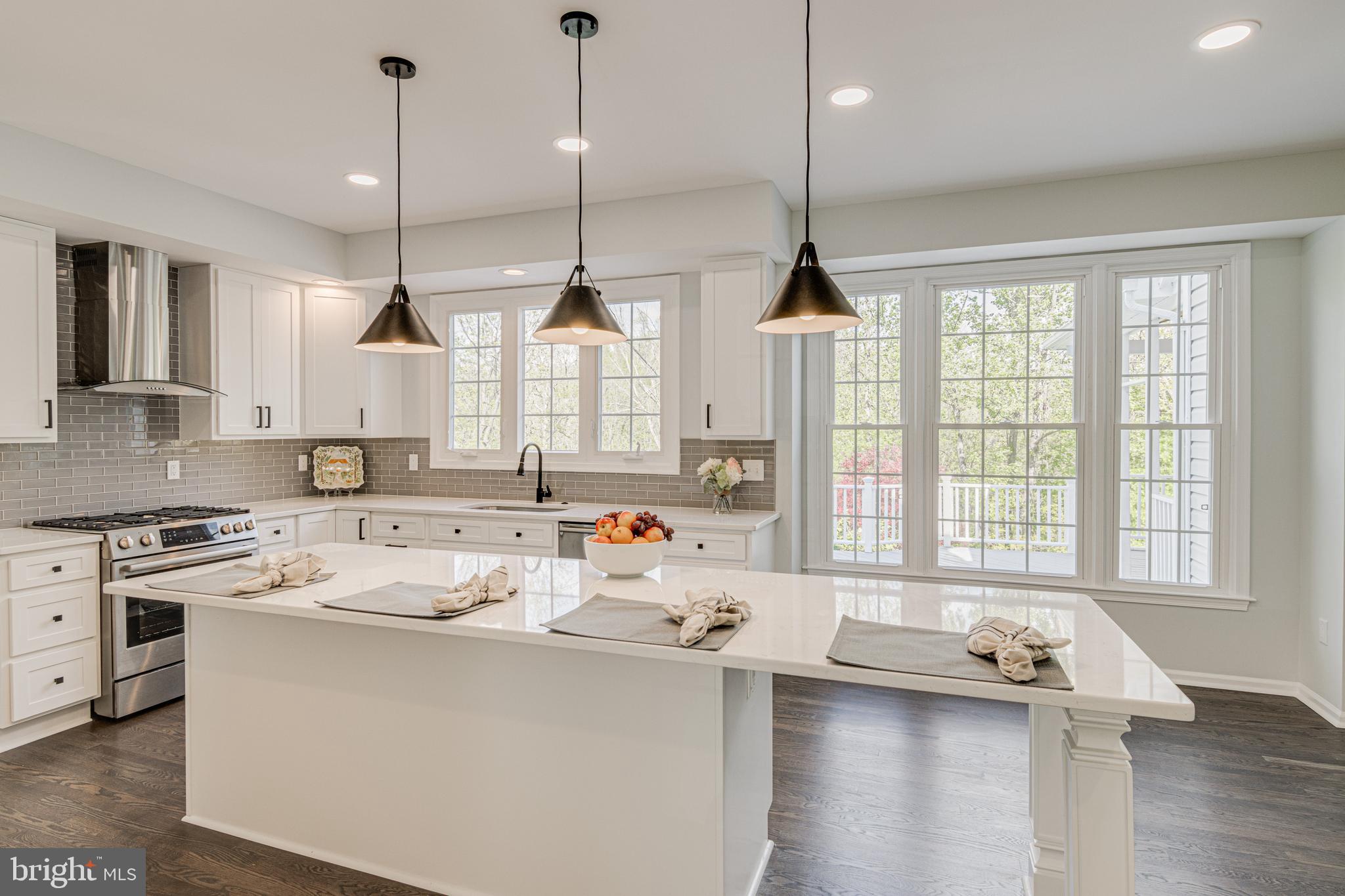 FOXHALL FARM - Residential