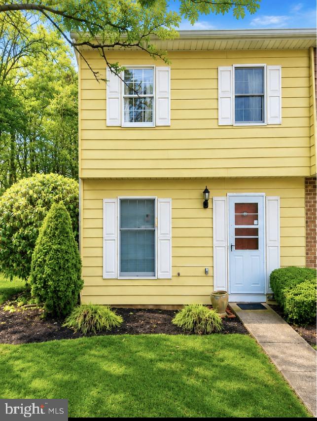 31 DREXEL PLACE
