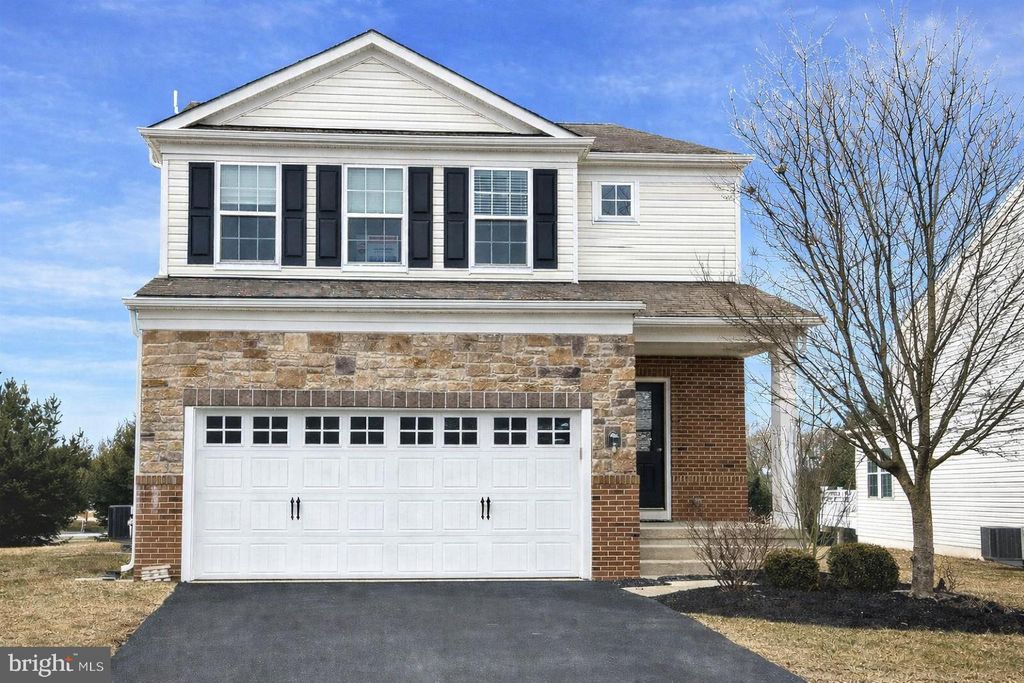 Photo of 533 Prizer Court, DOWNINGTOWN, PA 19335 (MLS # PACT2115632)