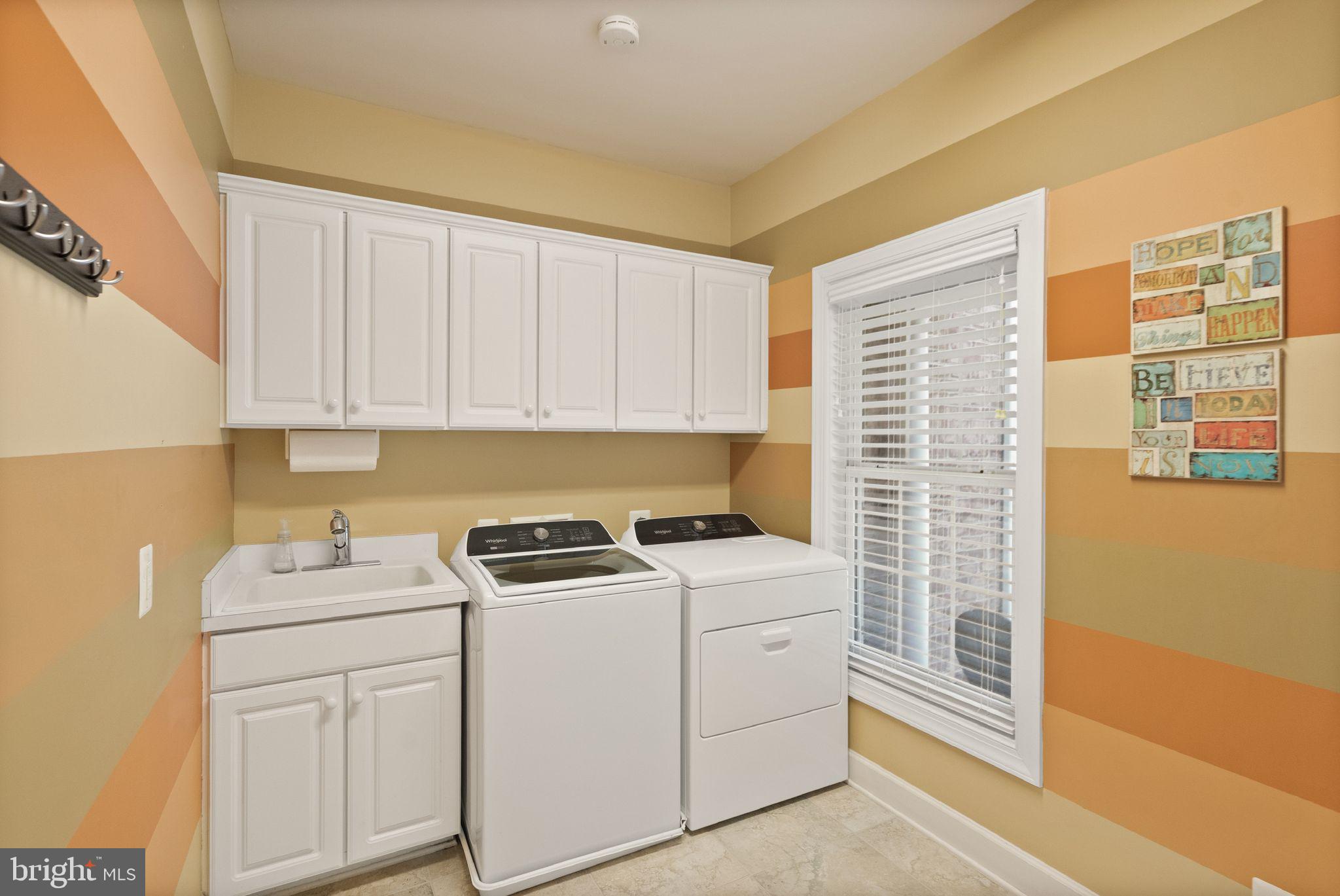 RED CEDAR - Residential