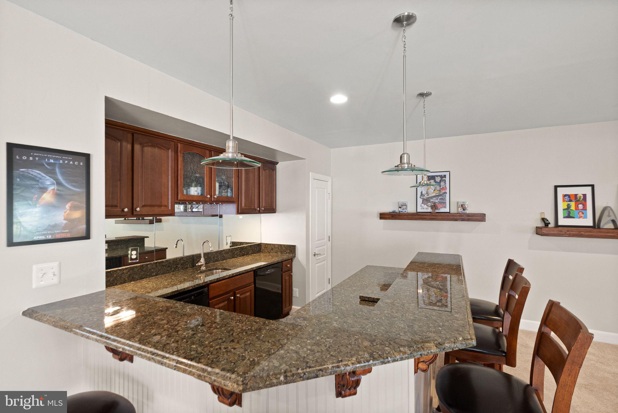 RED CEDAR - Residential