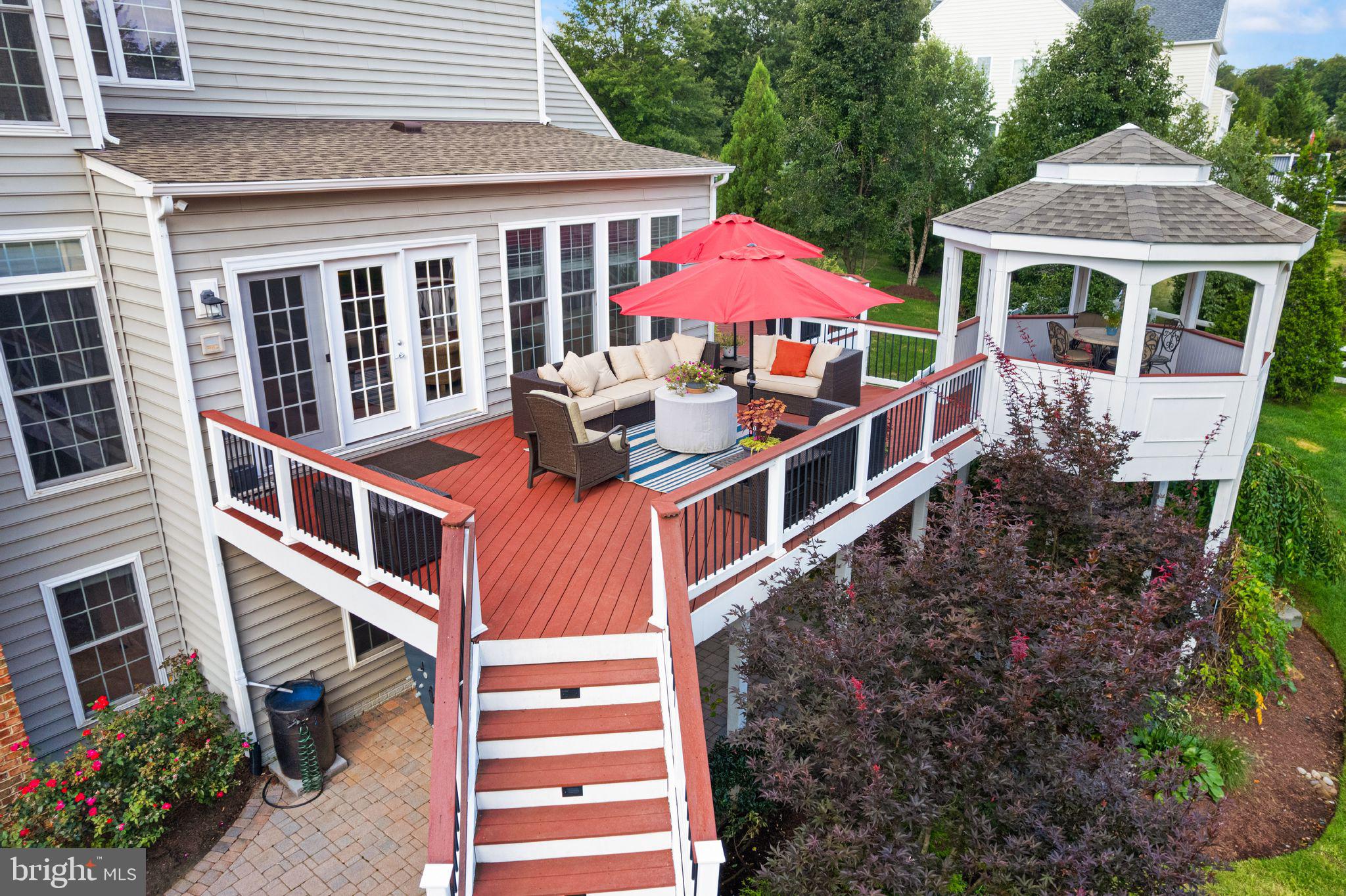 RED CEDAR - Residential