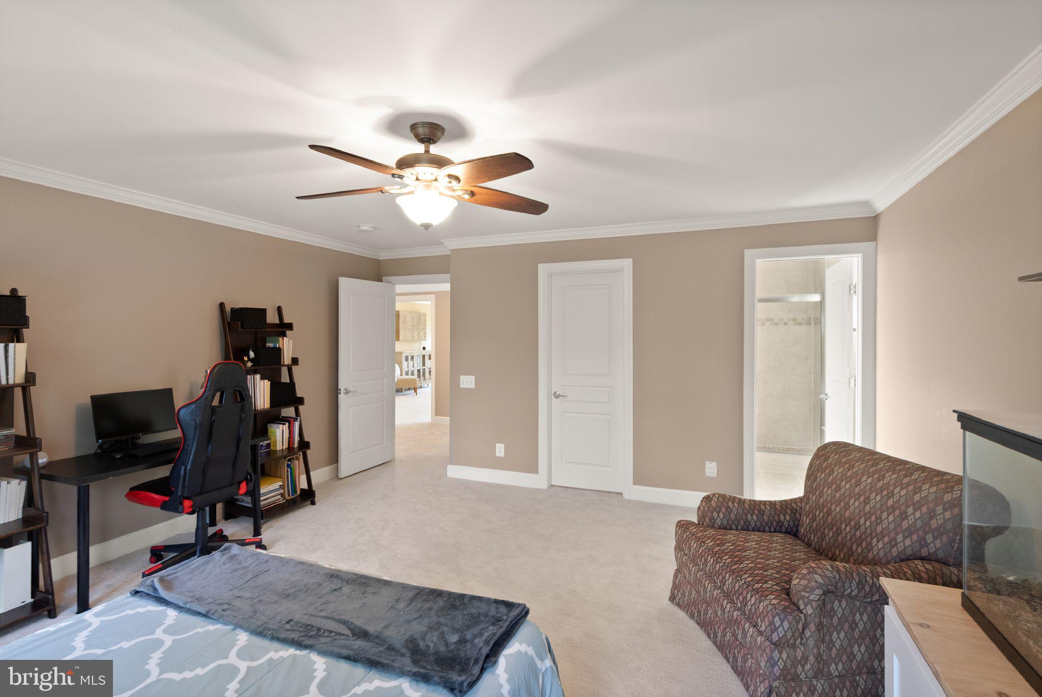 RED CEDAR - Residential