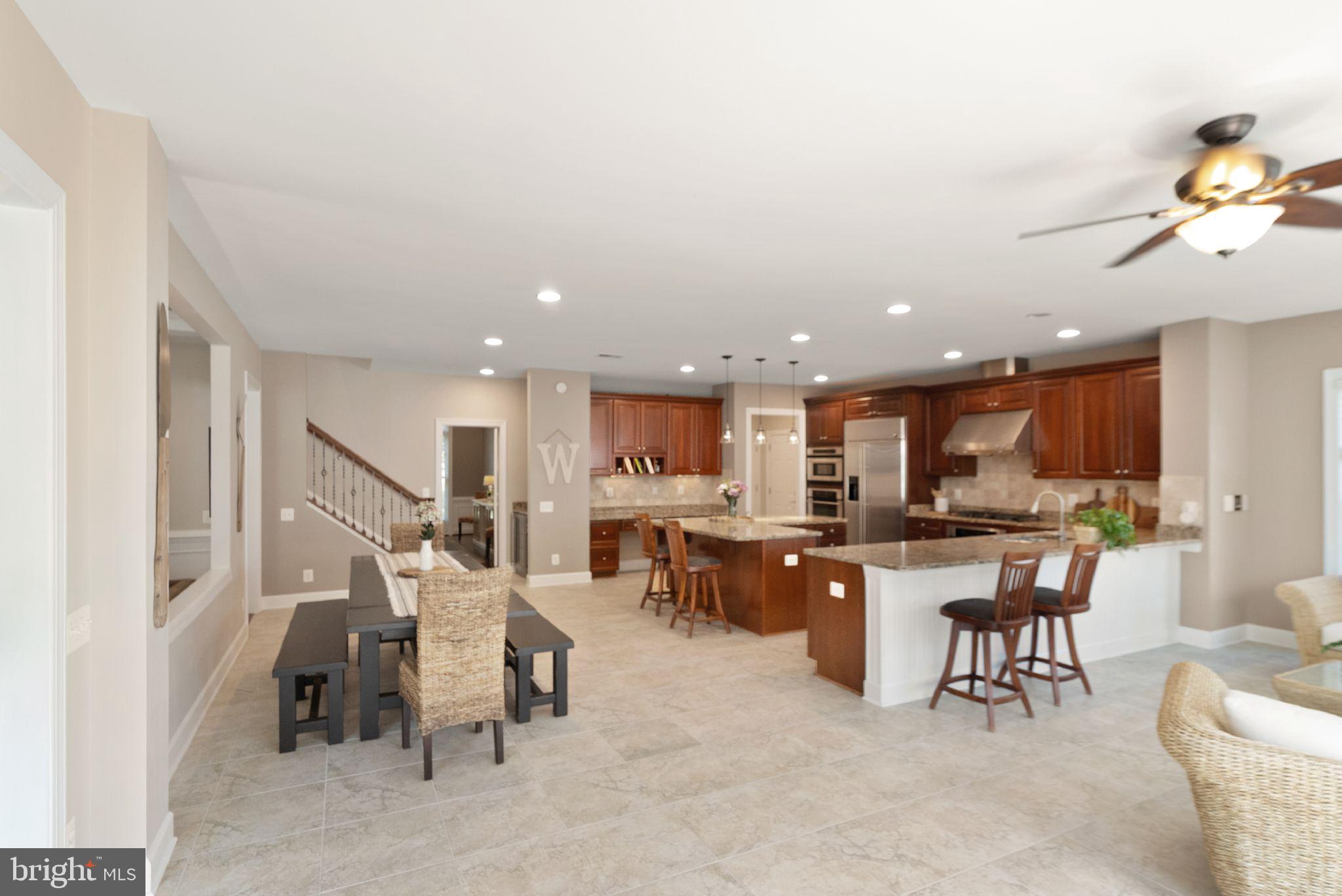 RED CEDAR - Residential