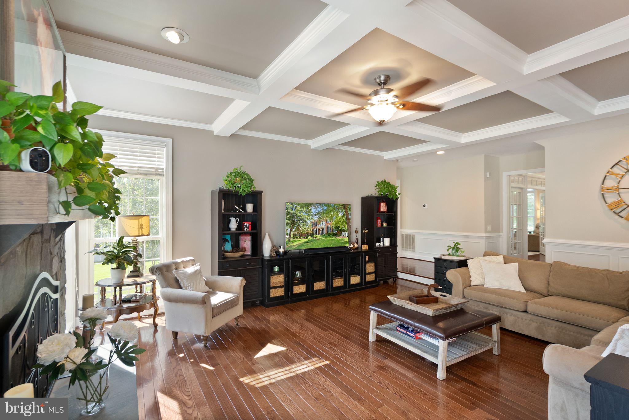 RED CEDAR - Residential