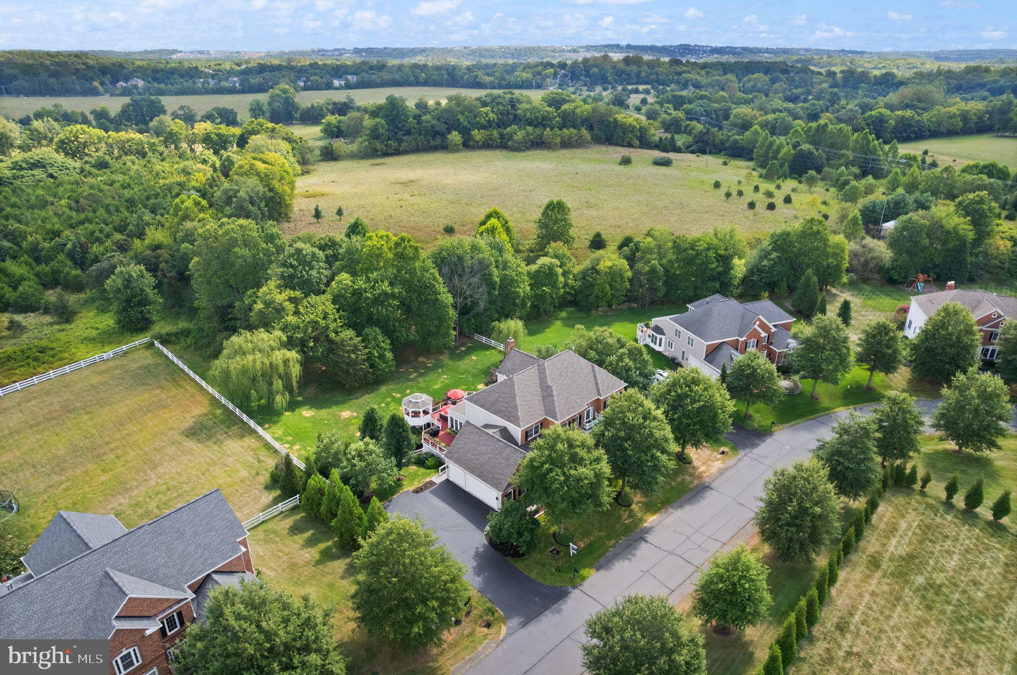 RED CEDAR - Residential