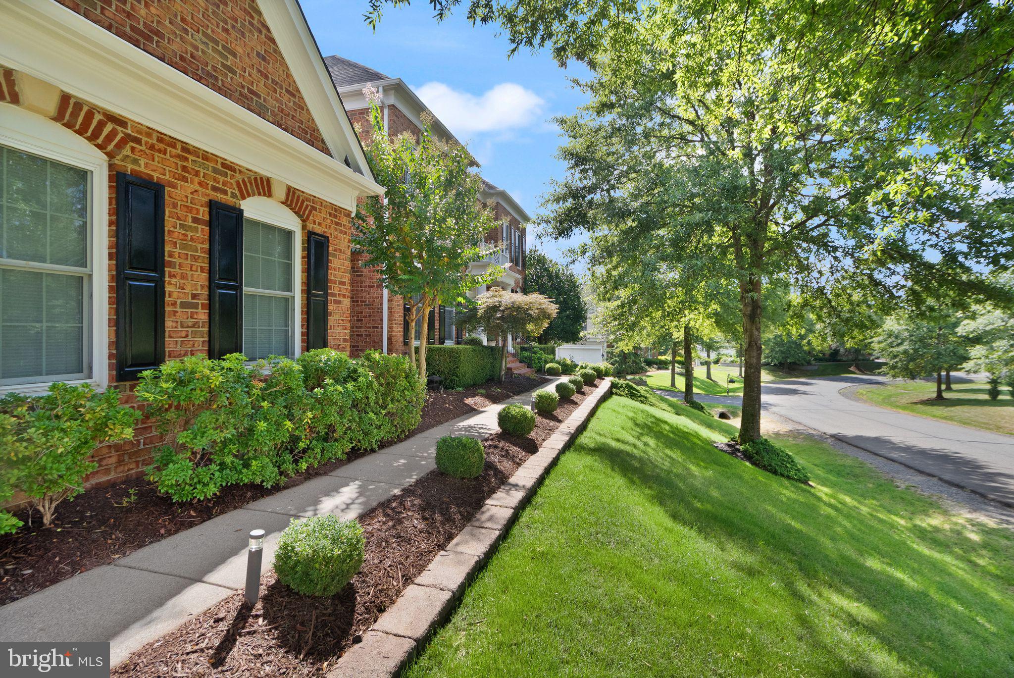 RED CEDAR - Residential