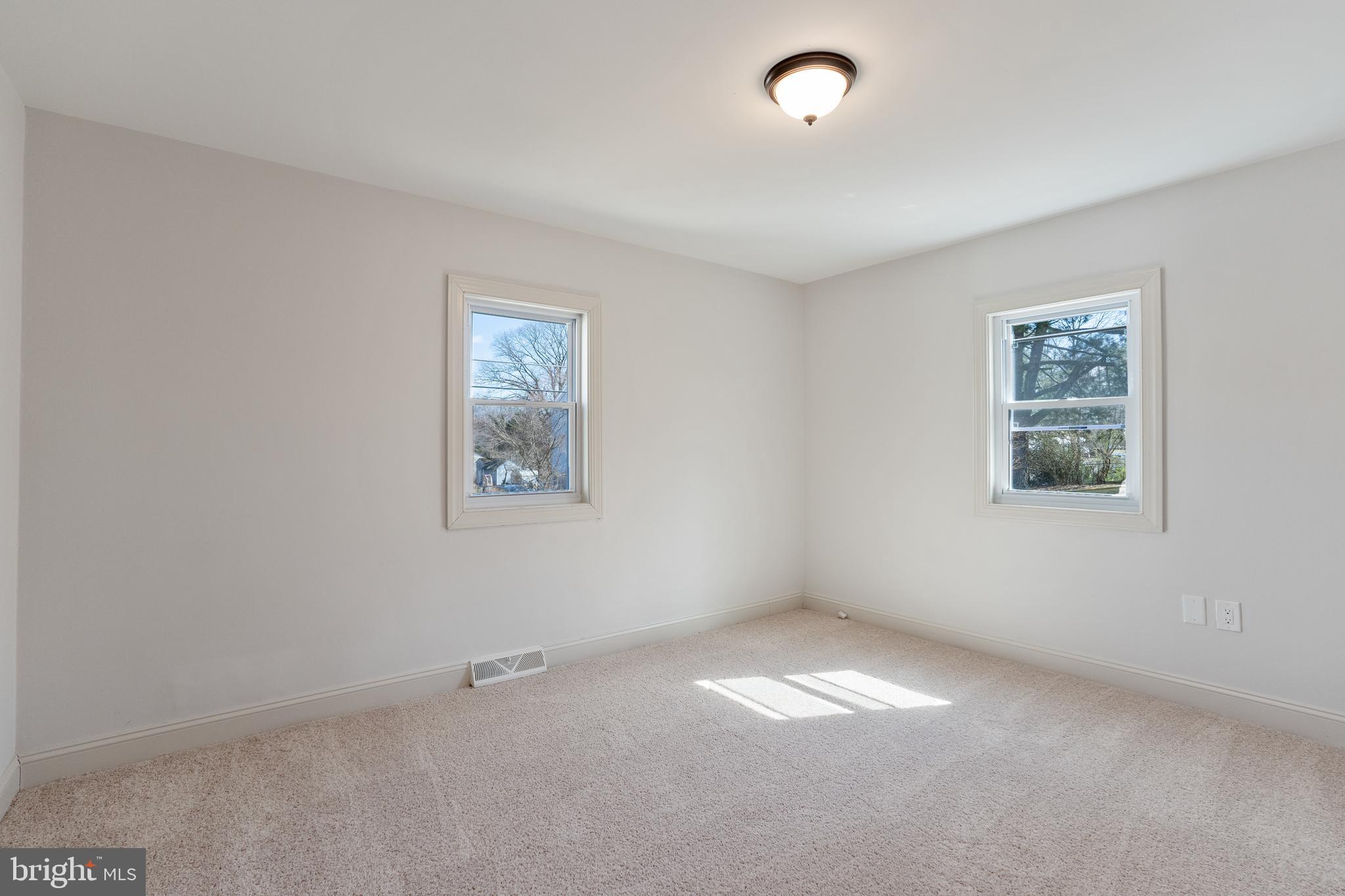 CLINTON VISTA - Residential