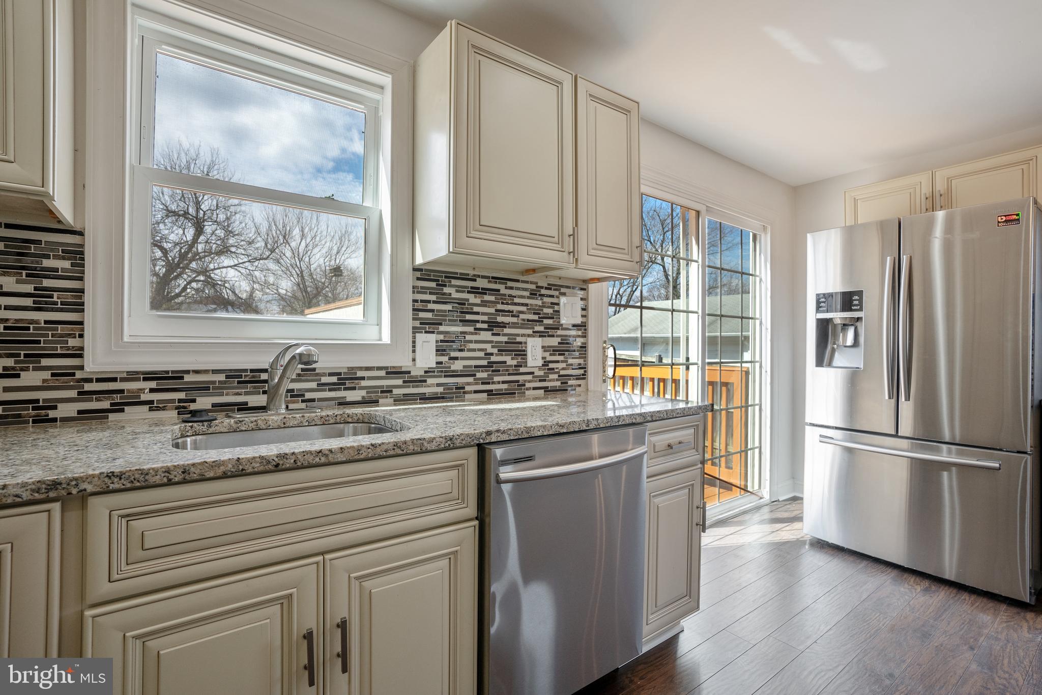 CLINTON VISTA - Residential