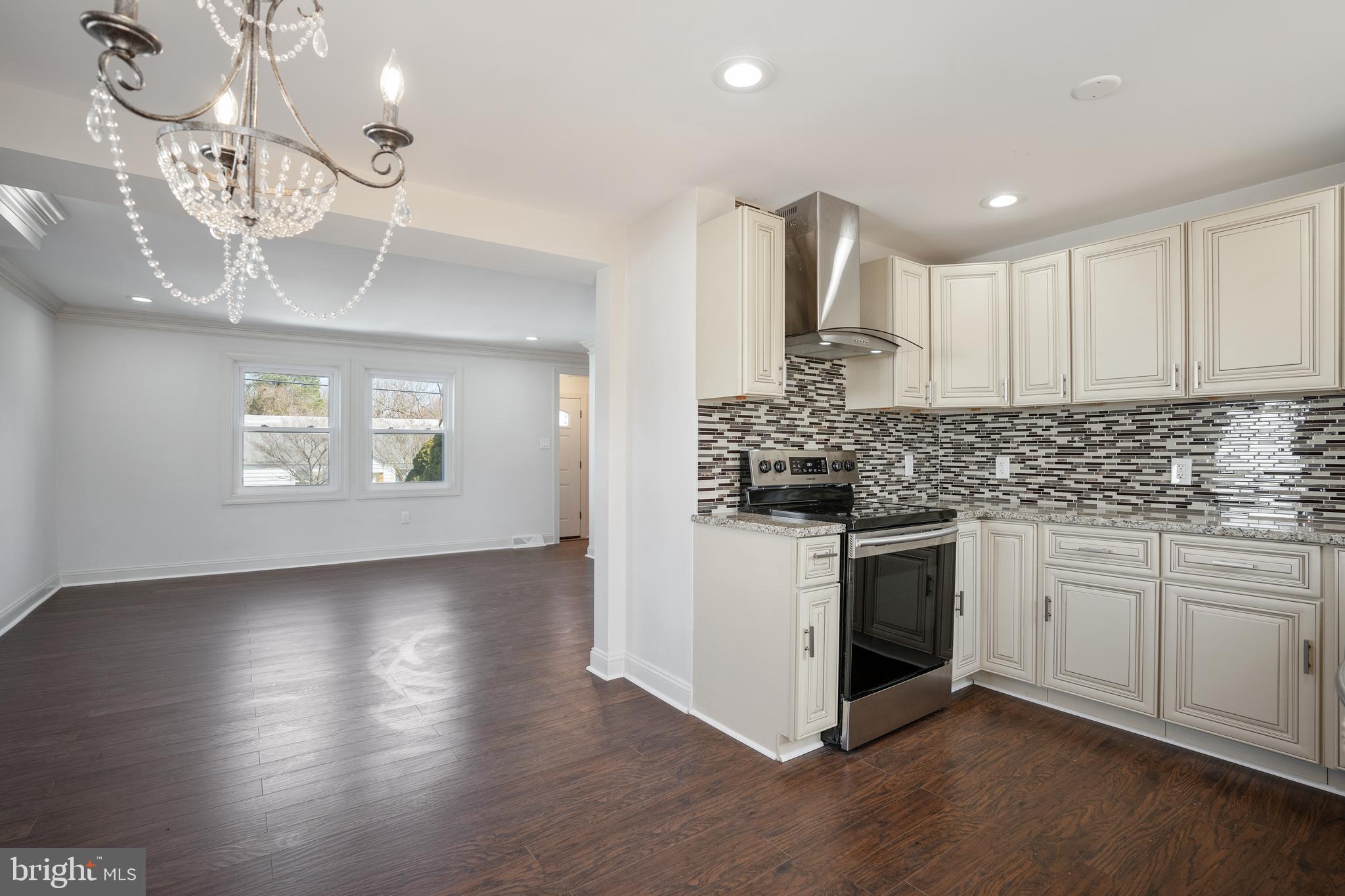 CLINTON VISTA - Residential