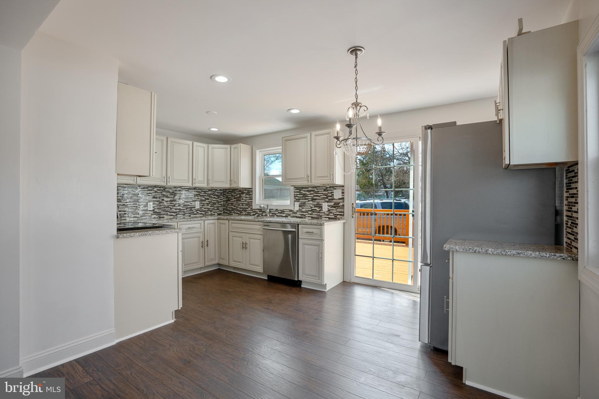 CLINTON VISTA - Residential