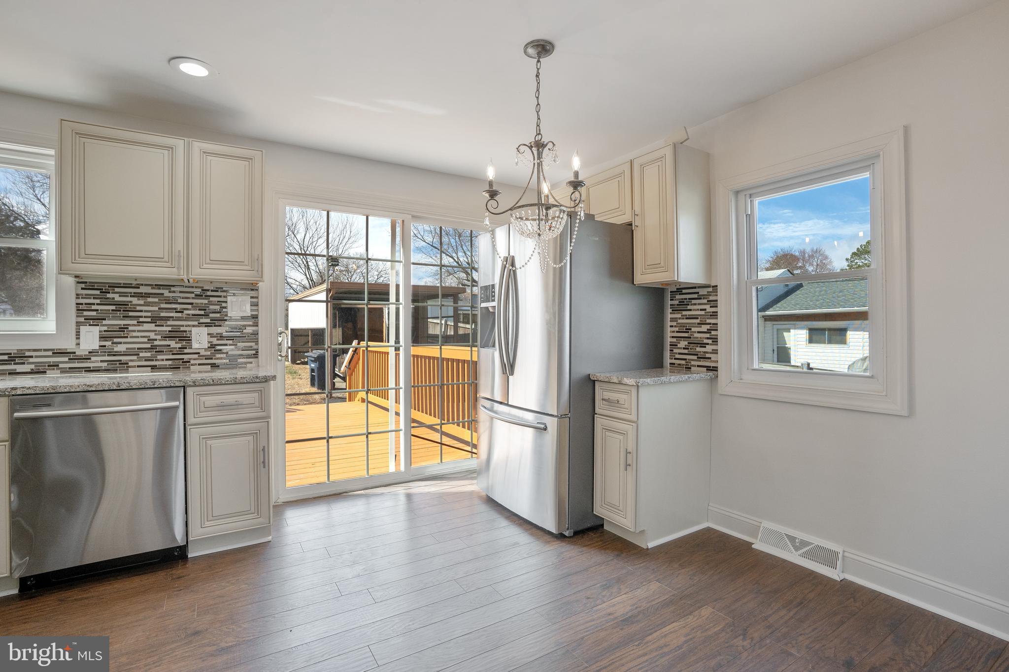 CLINTON VISTA - Residential