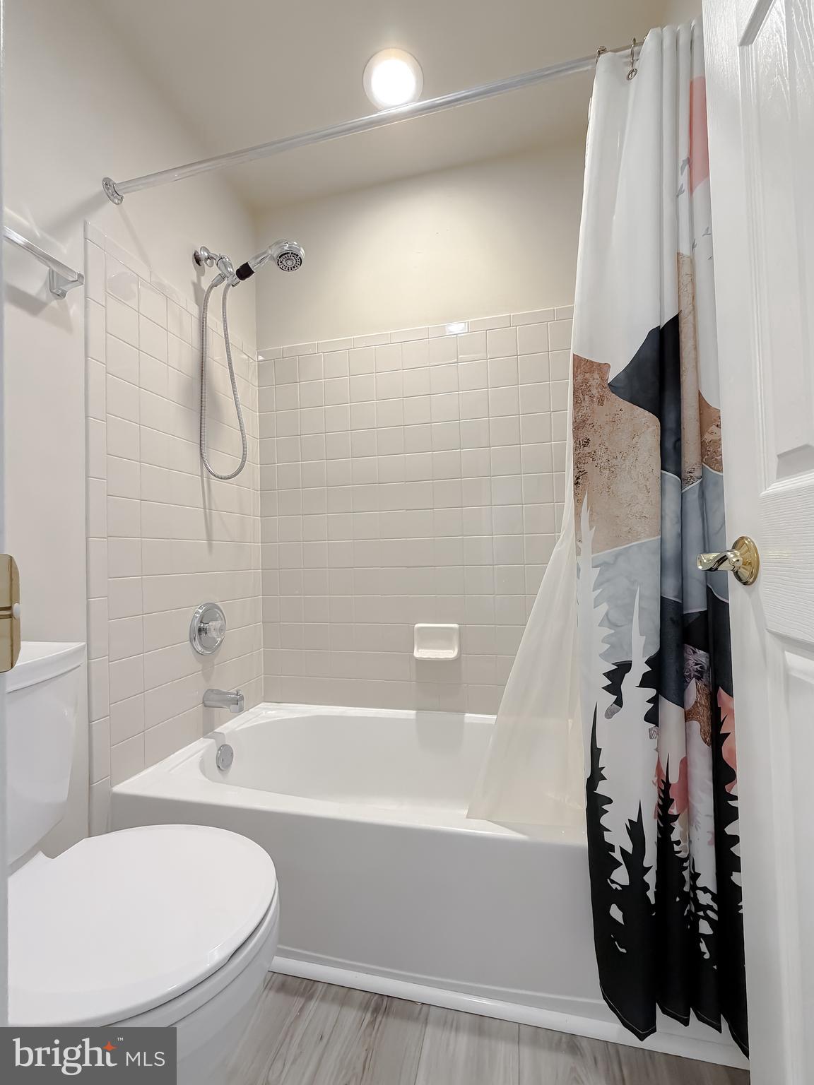 WINDWARD HARBOUR AT SOLOMONS - Residential