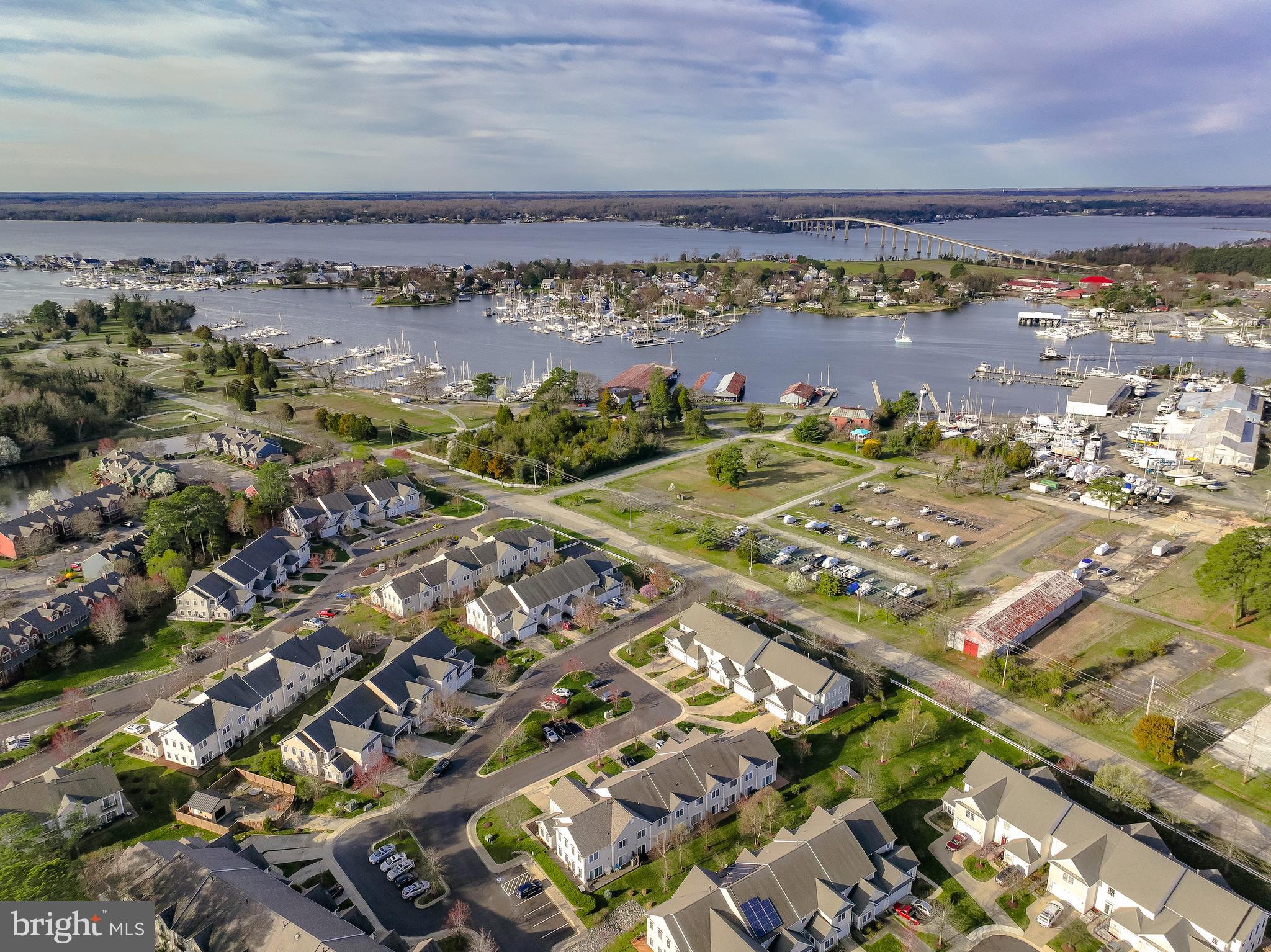WINDWARD HARBOUR AT SOLOMONS - Residential