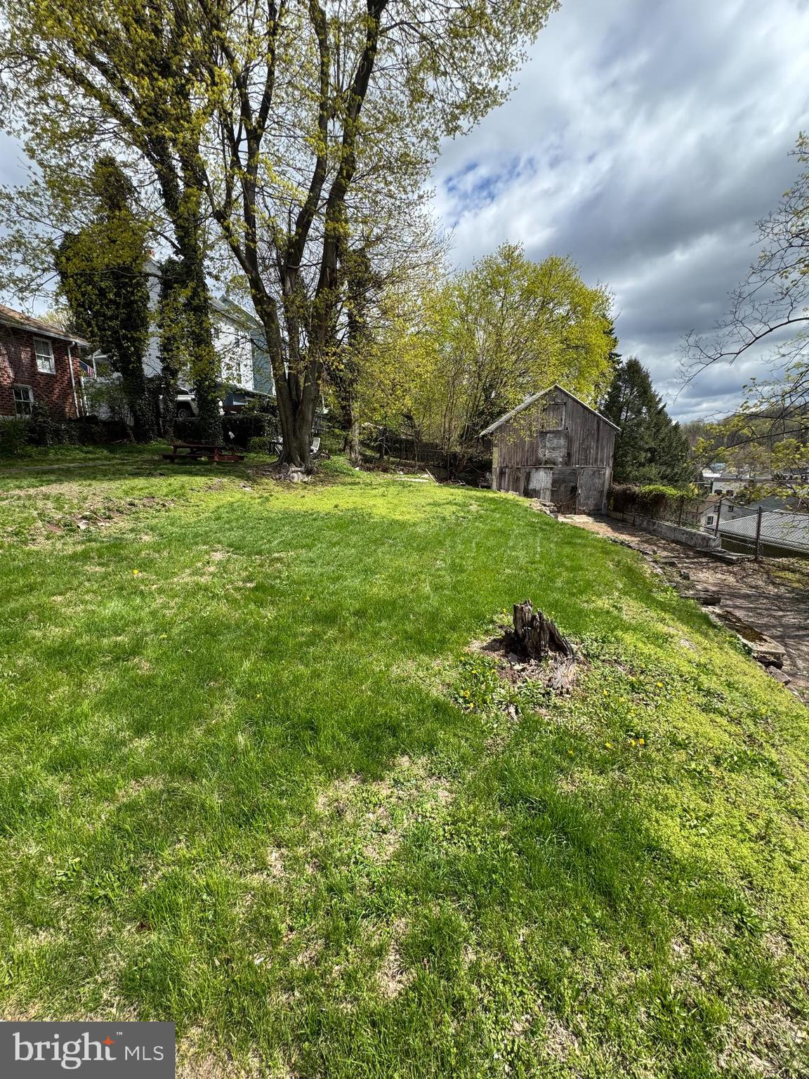 MOHNTON - Residential Lease