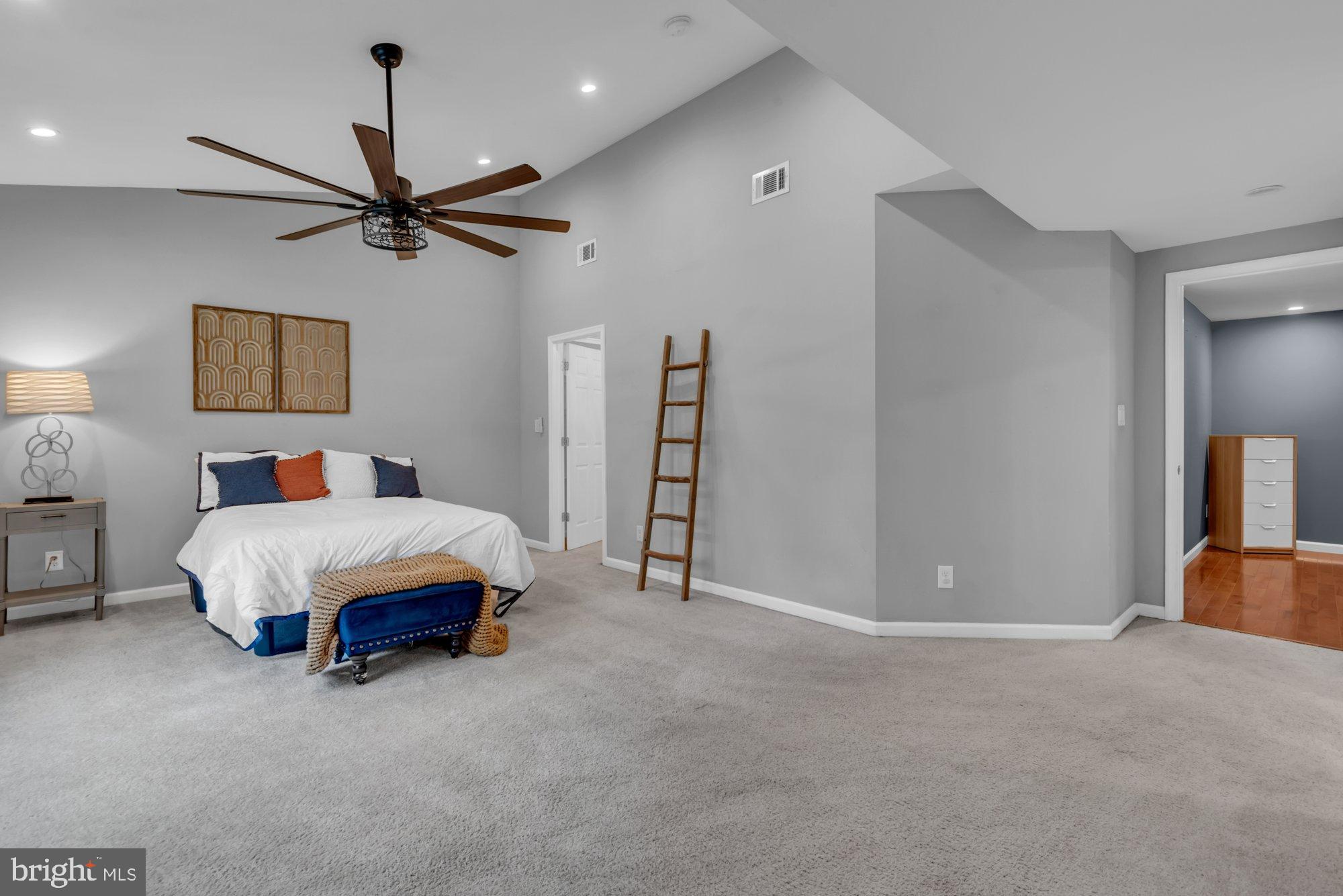 RIVERDALE FOREST - Residential