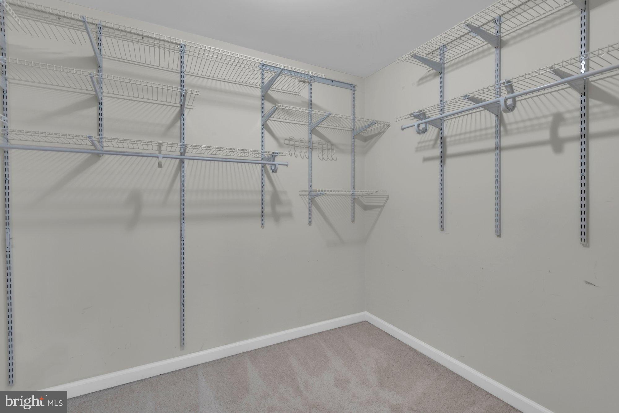 RIVERDALE FOREST - Residential