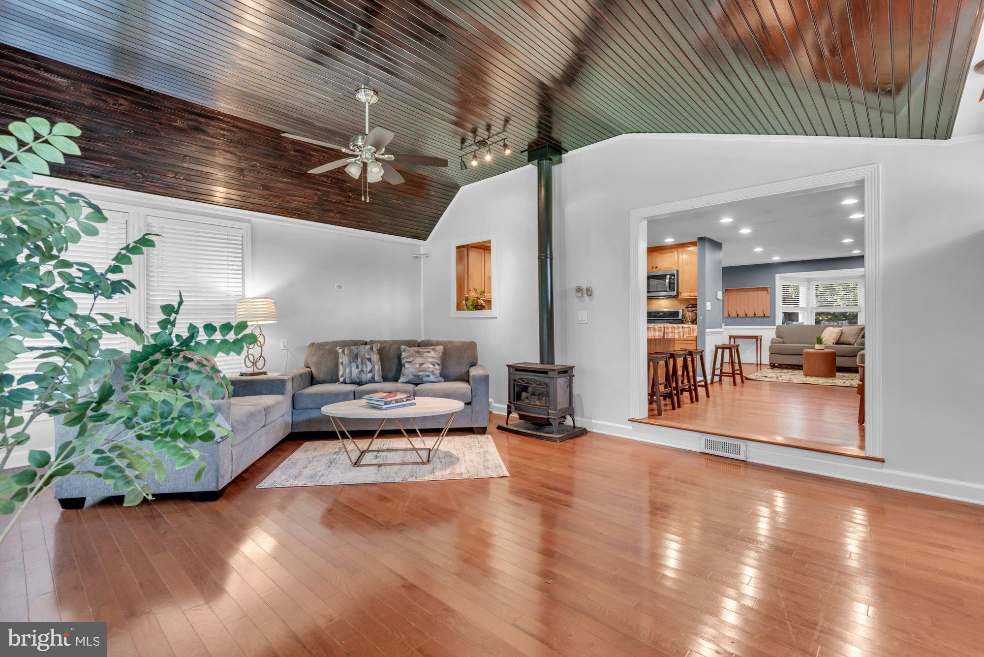 RIVERDALE FOREST - Residential