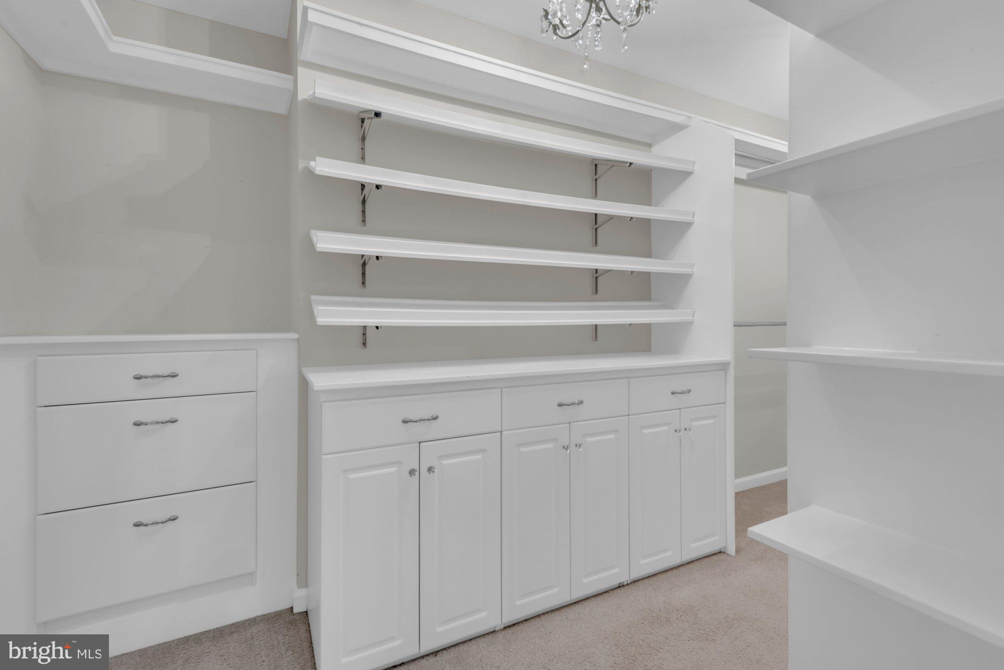 RIVERDALE FOREST - Residential