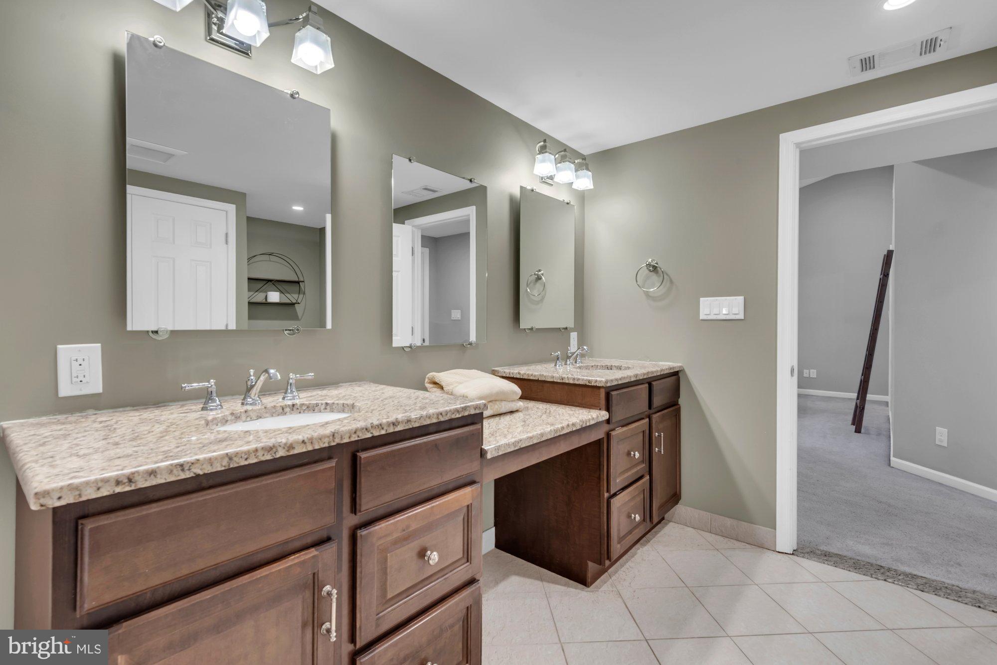 RIVERDALE FOREST - Residential