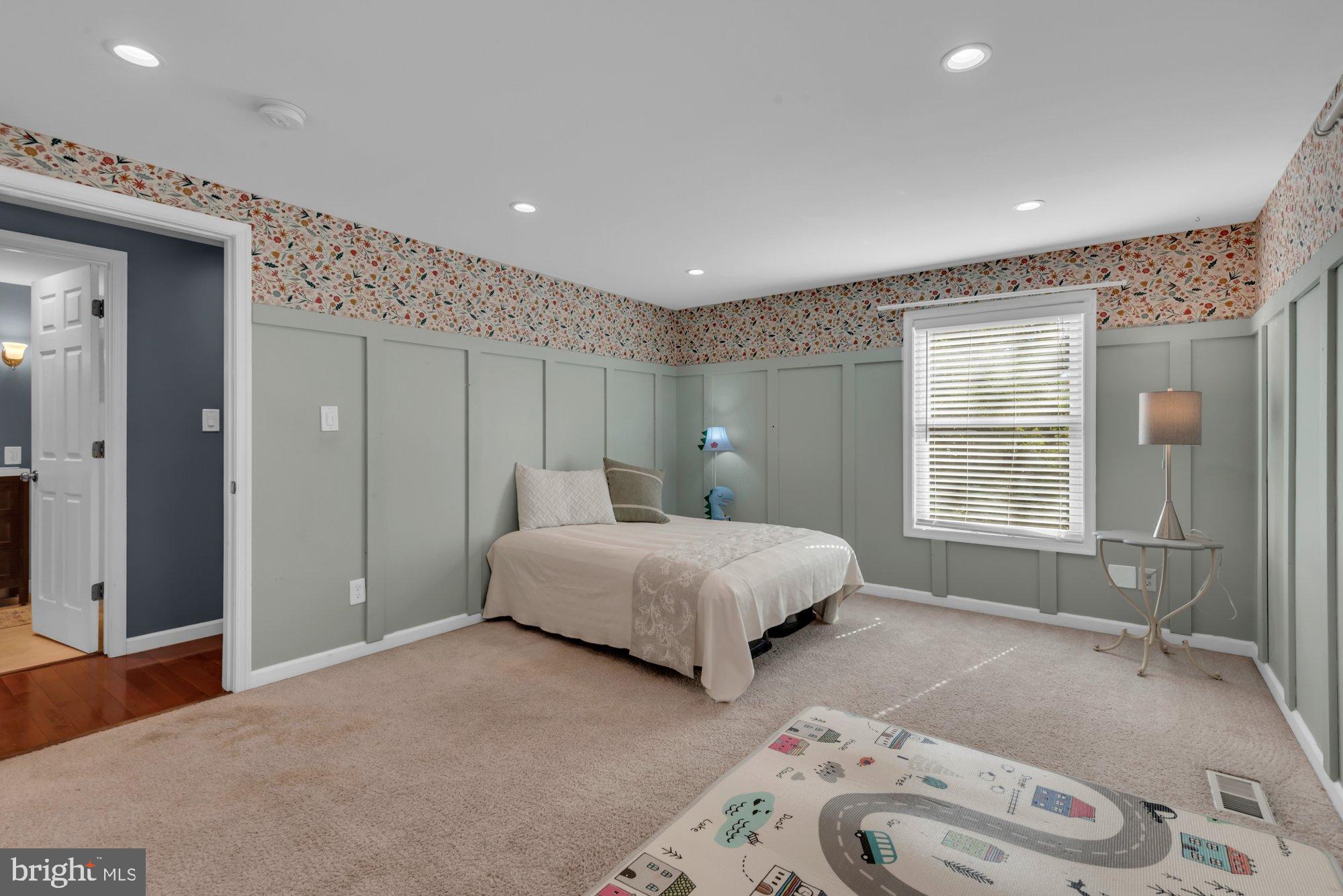 RIVERDALE FOREST - Residential