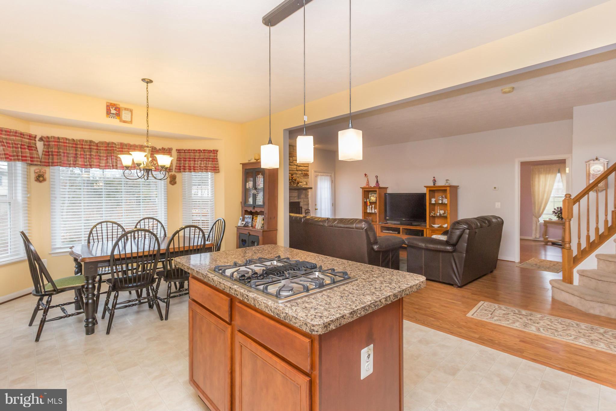 WILDERNESS SHORES - Residential