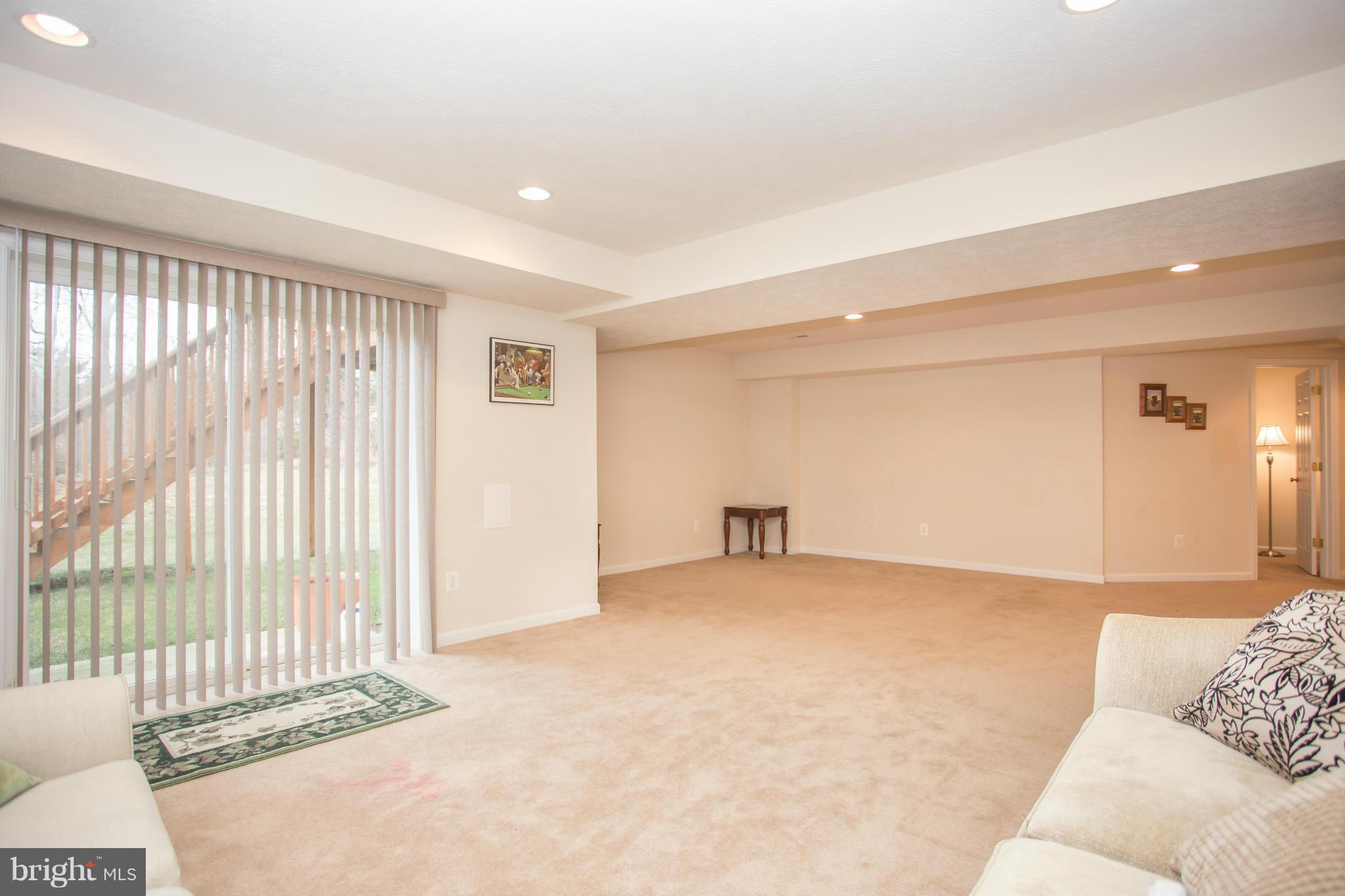 WILDERNESS SHORES - Residential