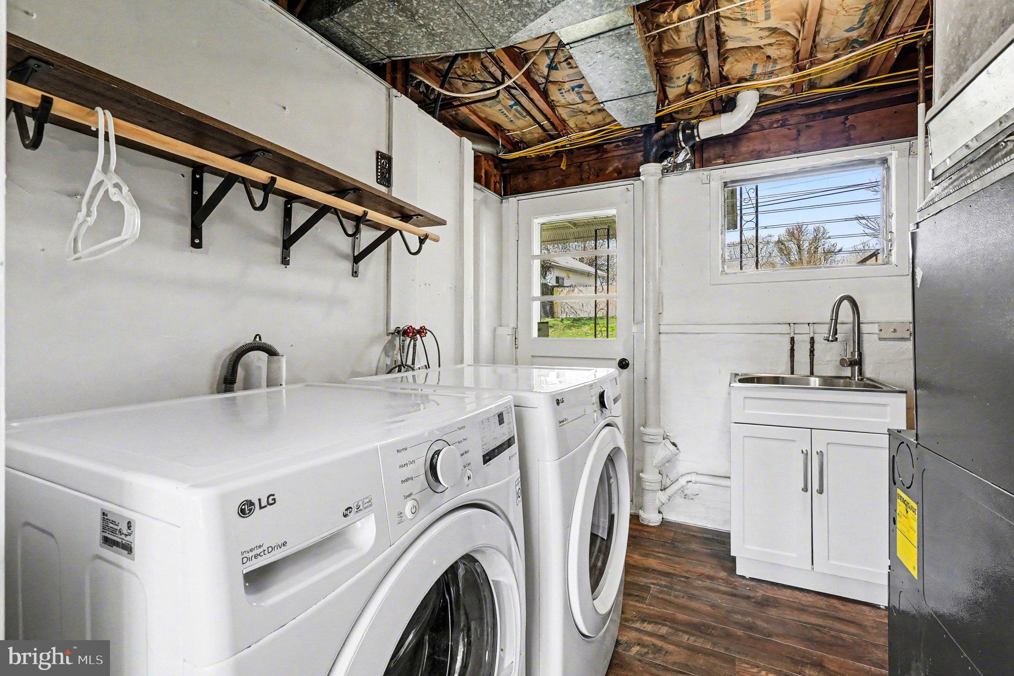 GLENSIDE PARK - Residential