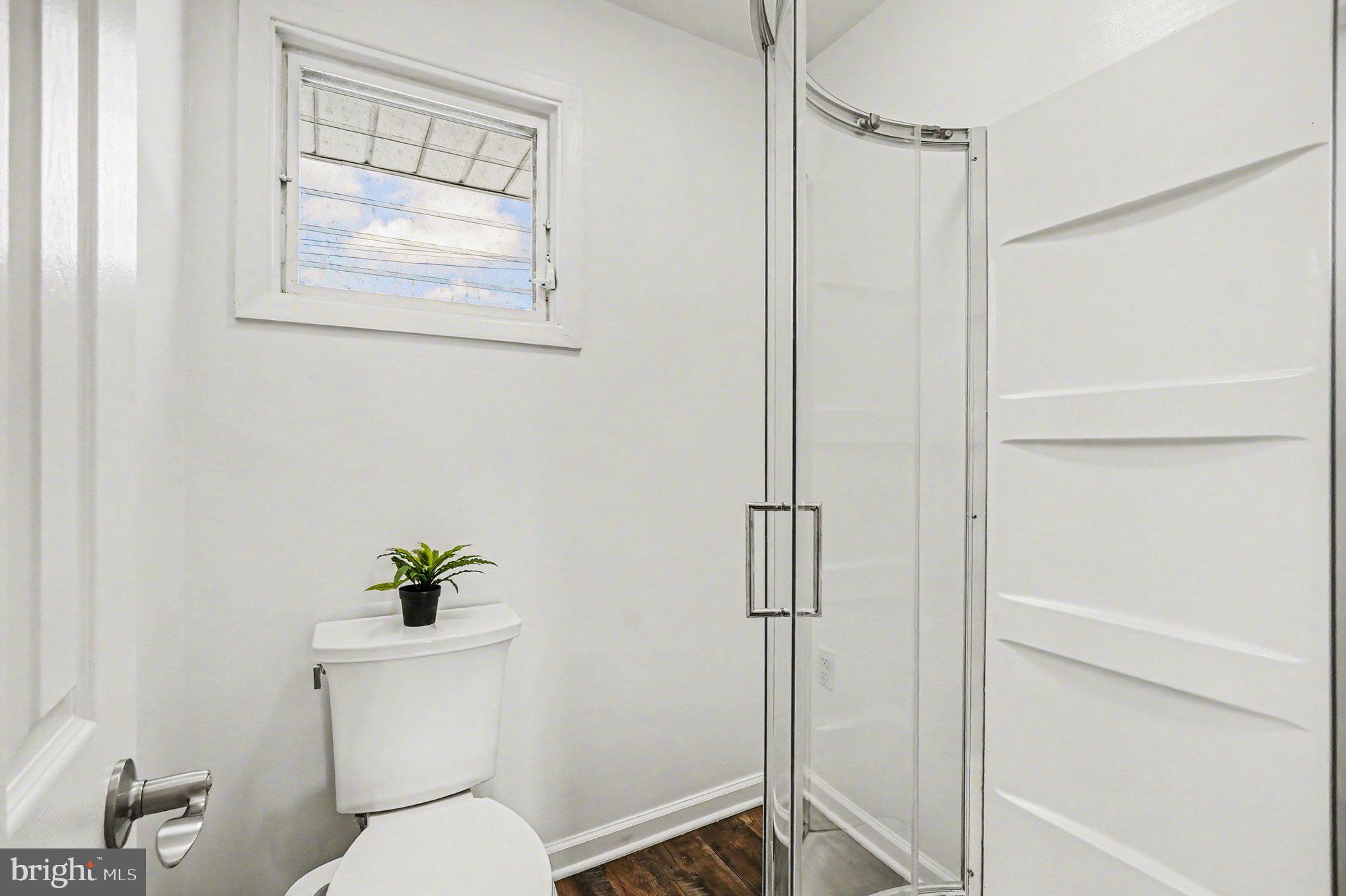 GLENSIDE PARK - Residential