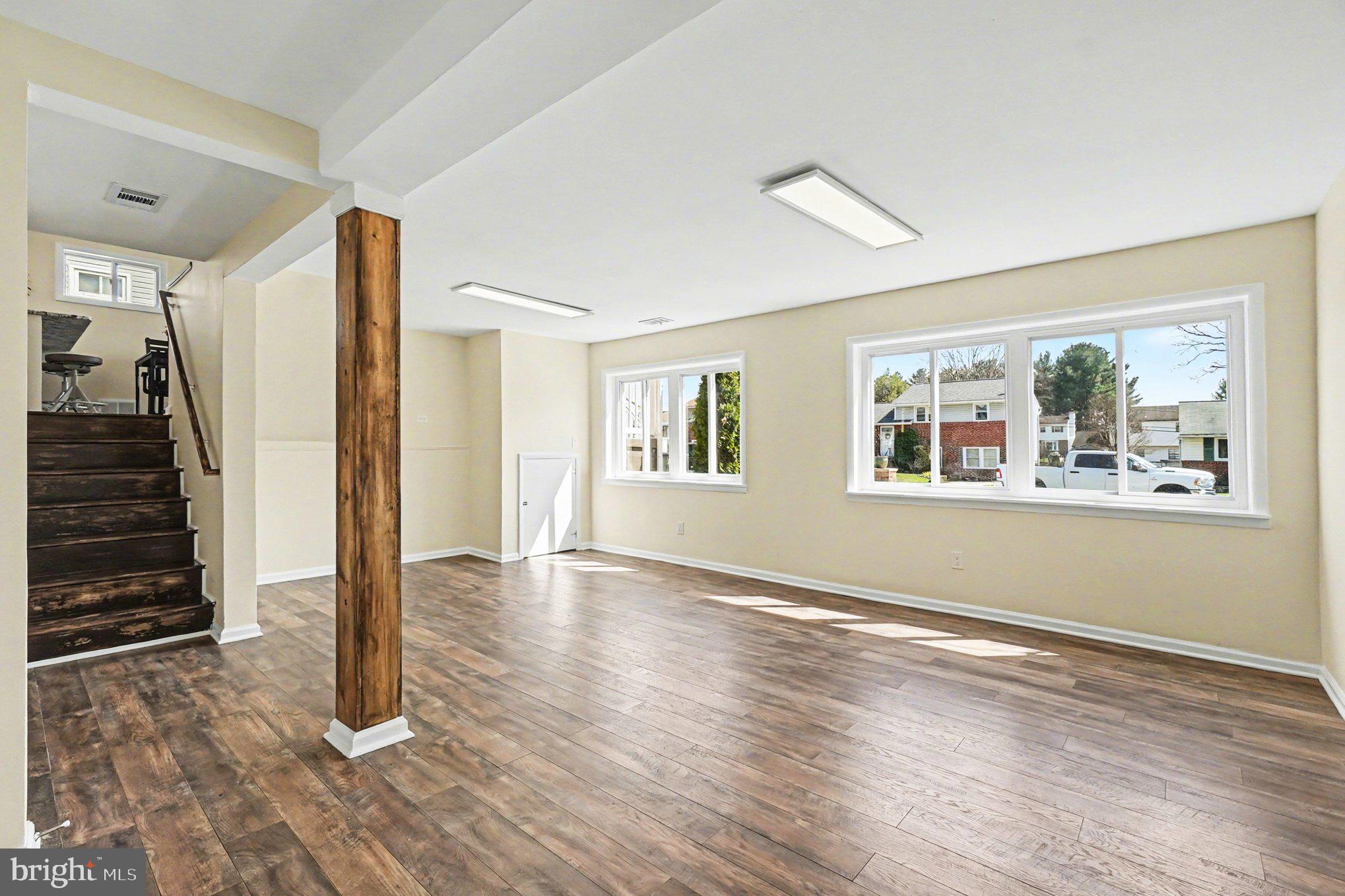 GLENSIDE PARK - Residential