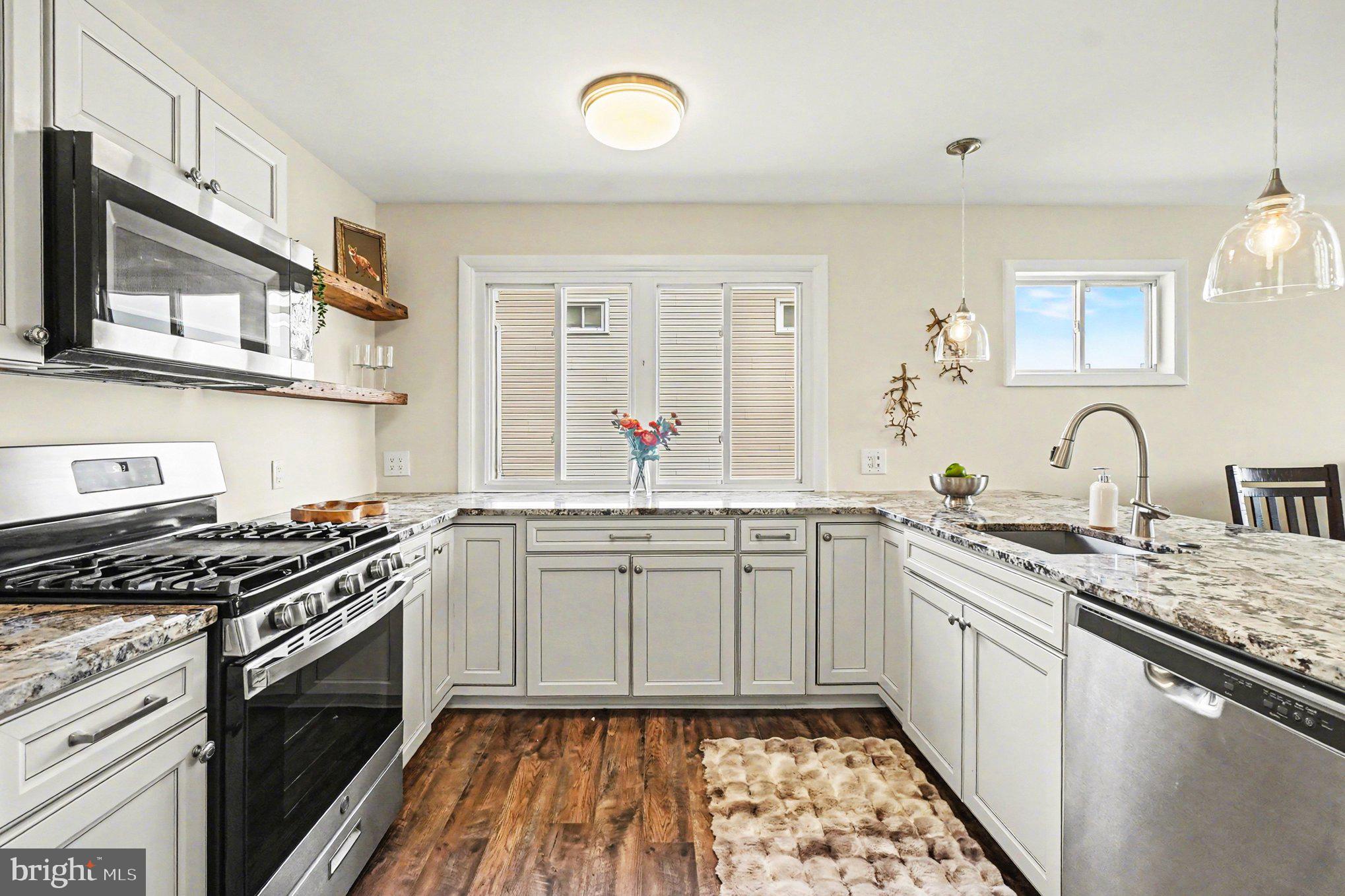 GLENSIDE PARK - Residential