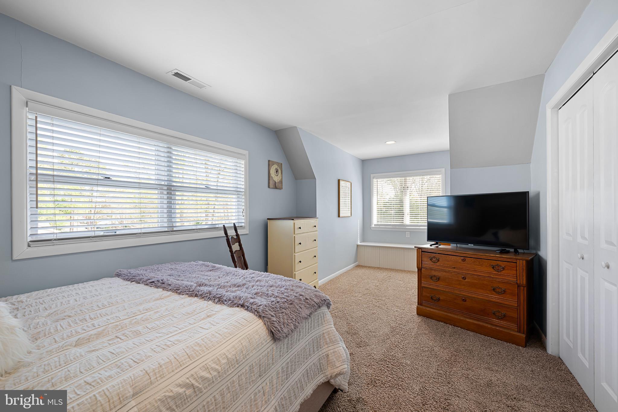 ROLLING ACRES - Residential