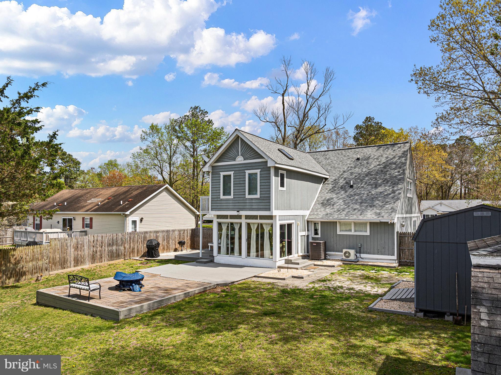 ROLLING ACRES - Residential