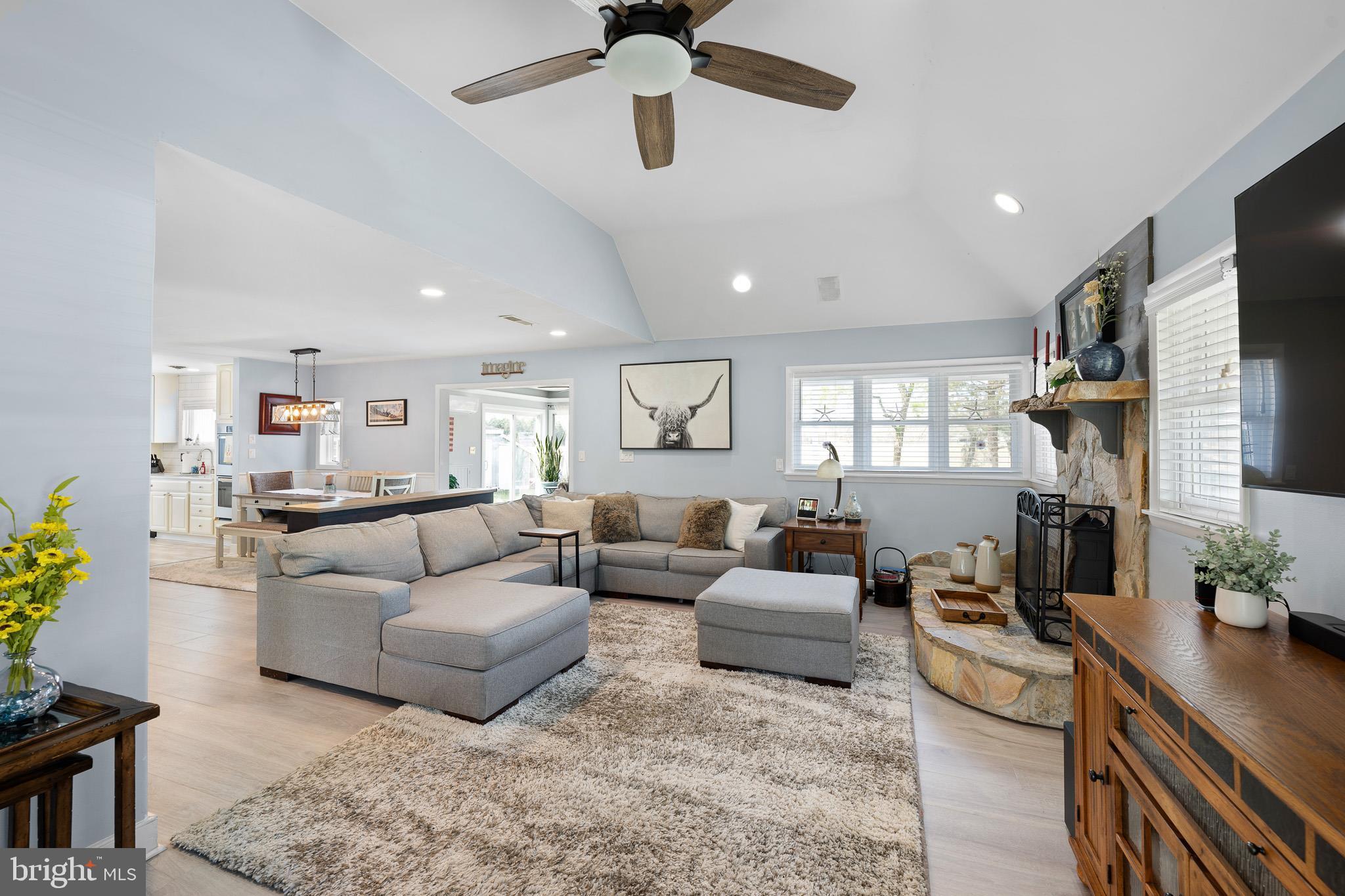 ROLLING ACRES - Residential