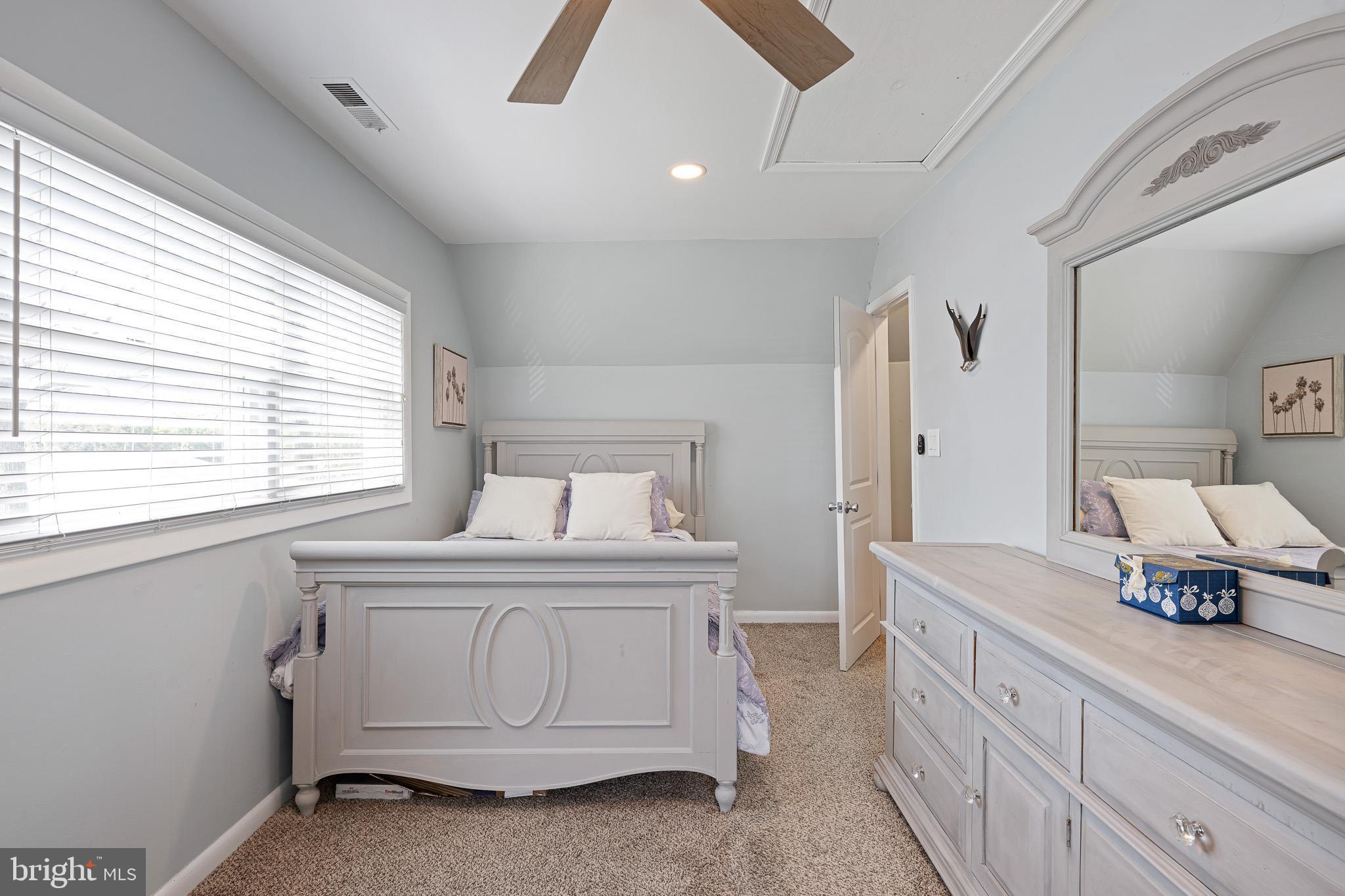 ROLLING ACRES - Residential