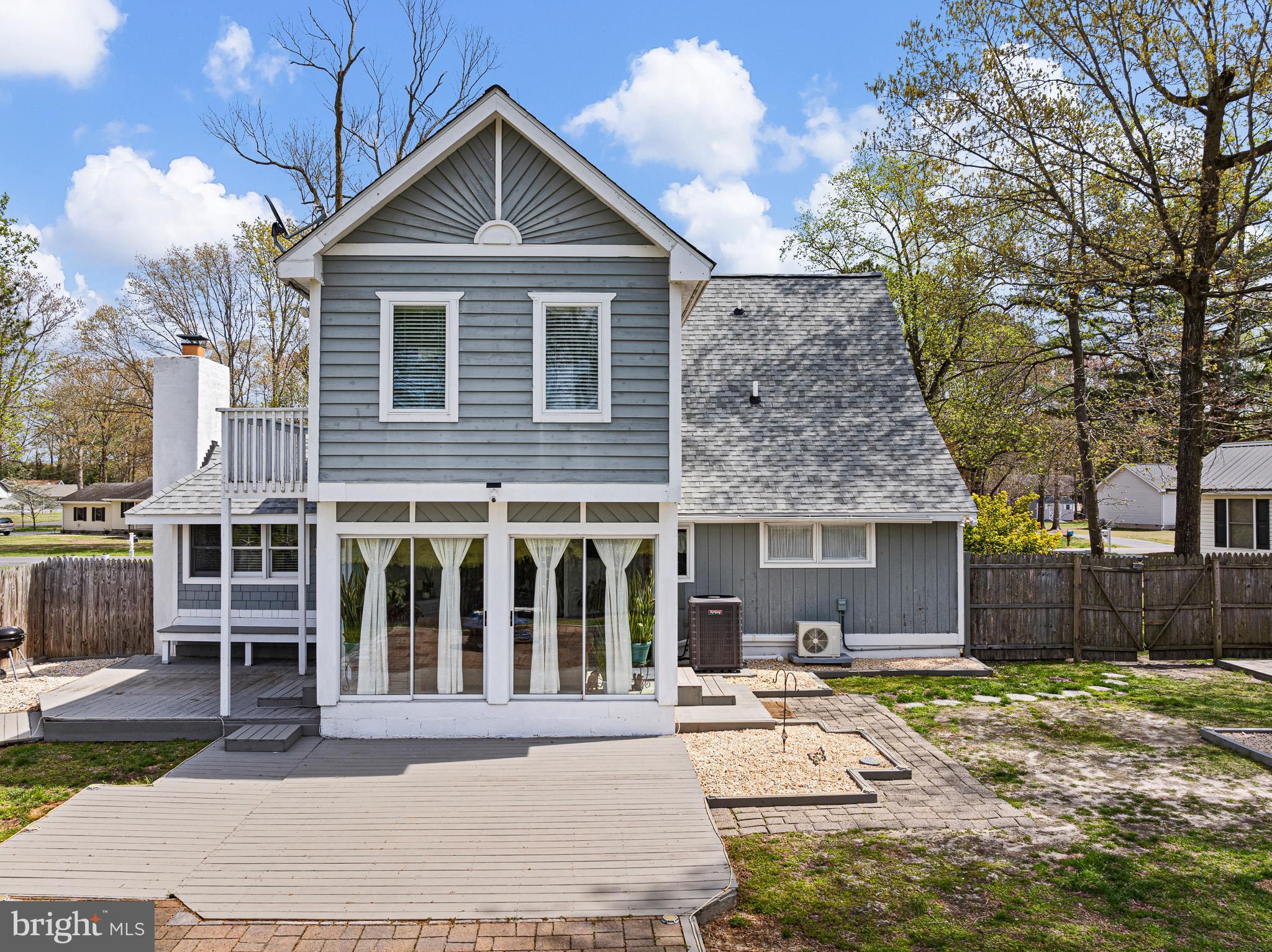 ROLLING ACRES - Residential