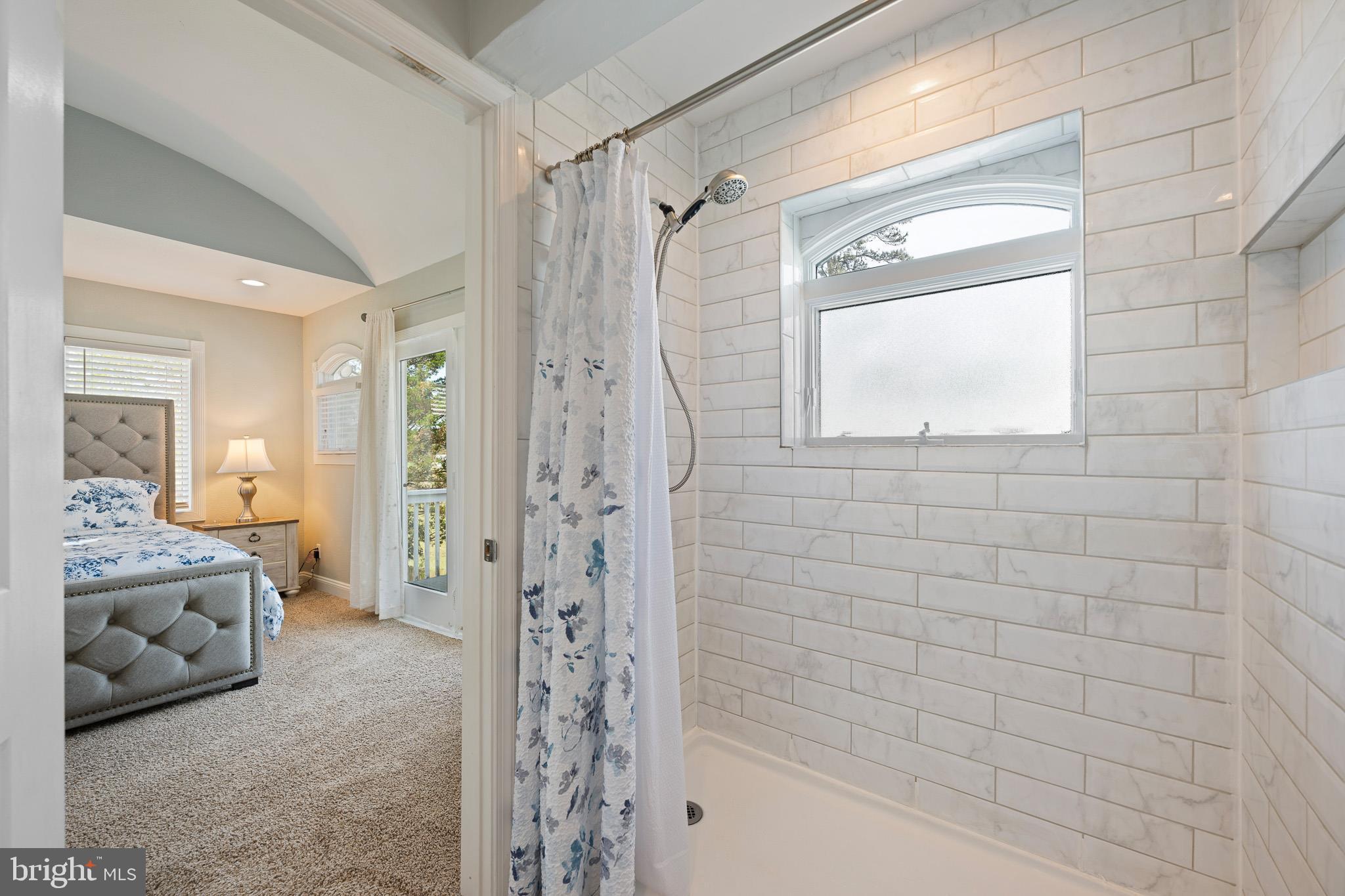 ROLLING ACRES - Residential