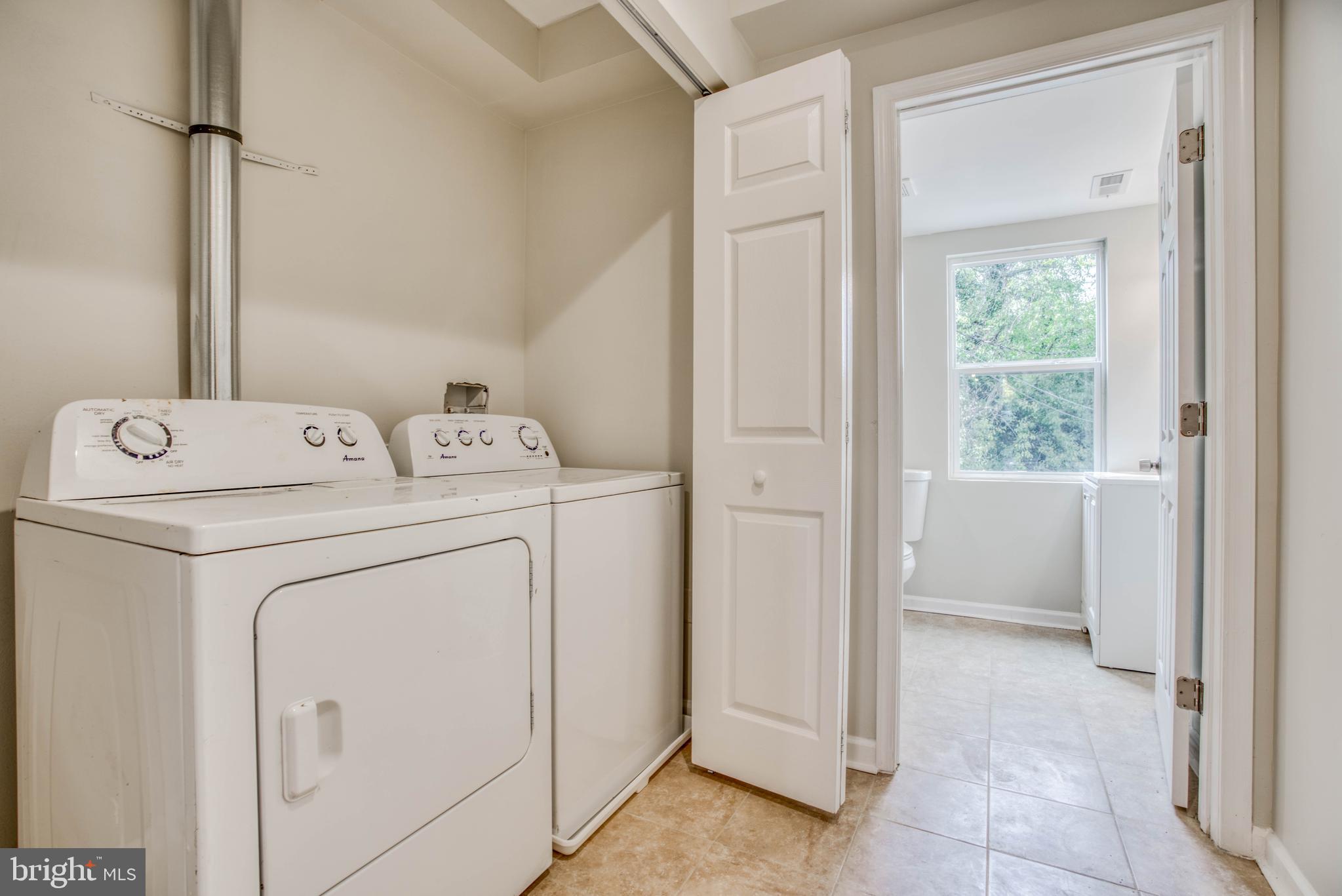 HAMPDEN HISTORIC DISTRICT - Residential Lease