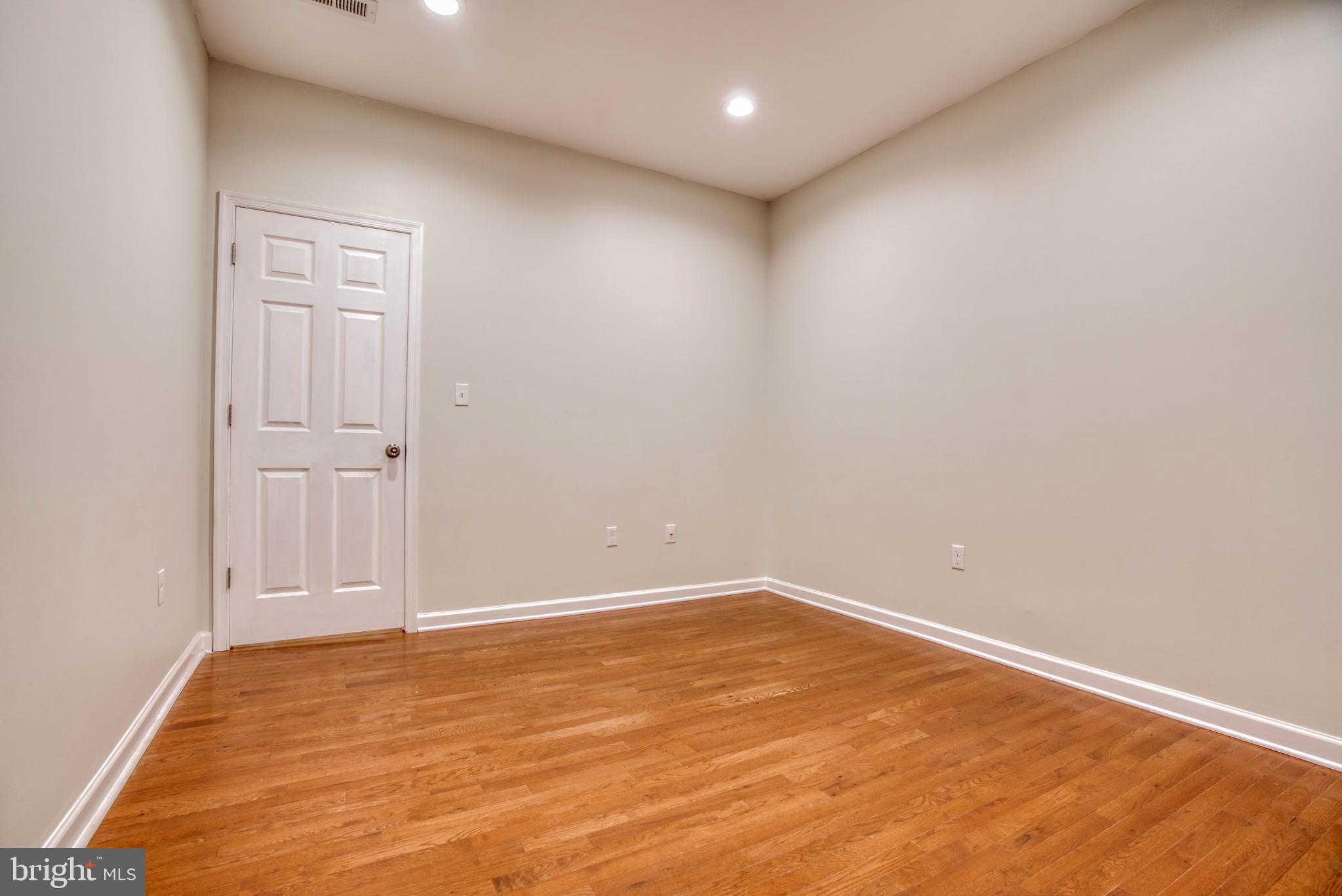 HAMPDEN HISTORIC DISTRICT - Residential Lease