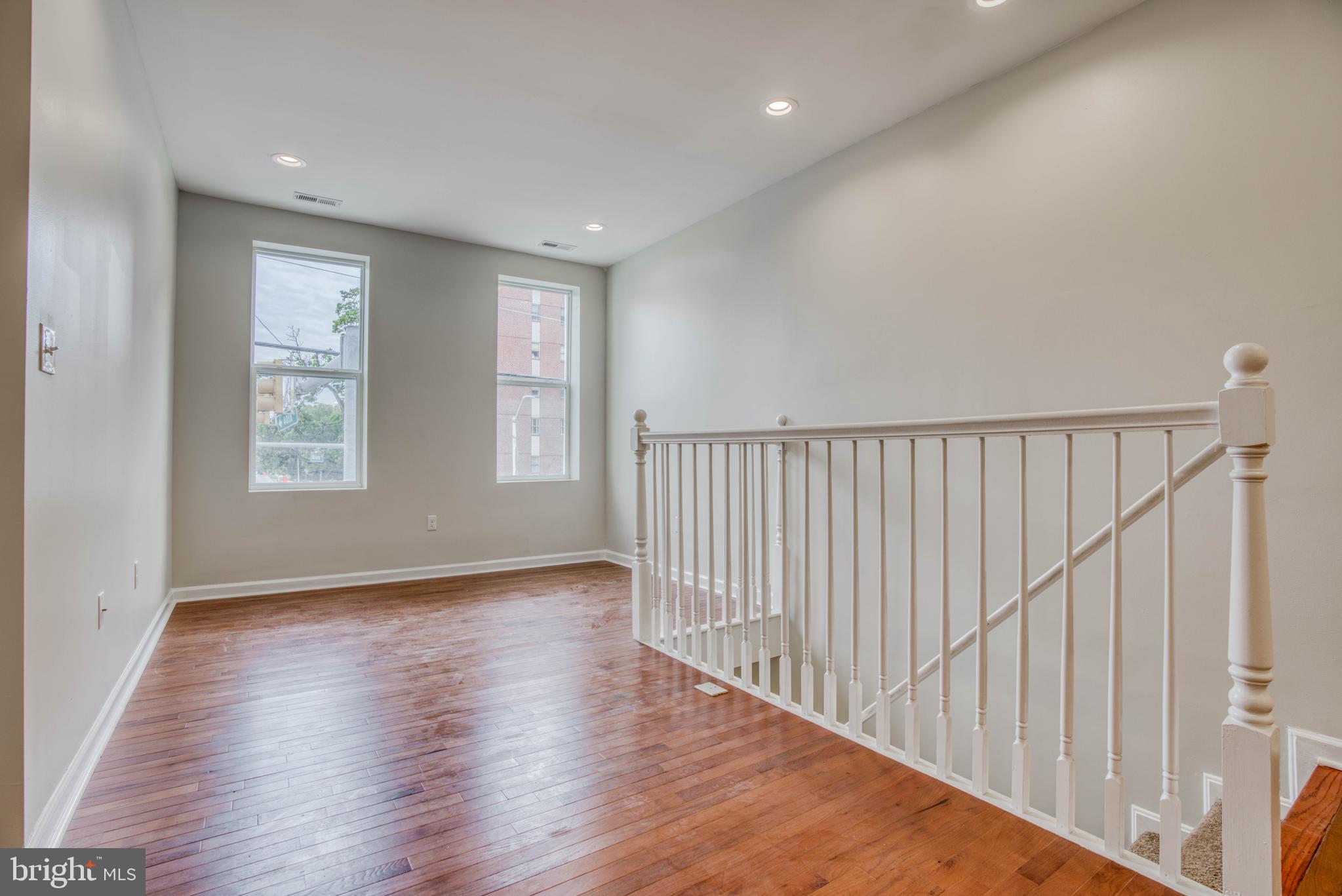 HAMPDEN HISTORIC DISTRICT - Residential Lease