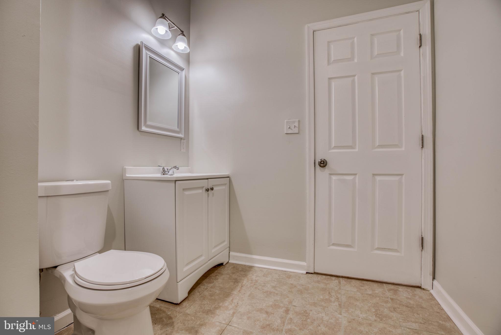 HAMPDEN HISTORIC DISTRICT - Residential Lease