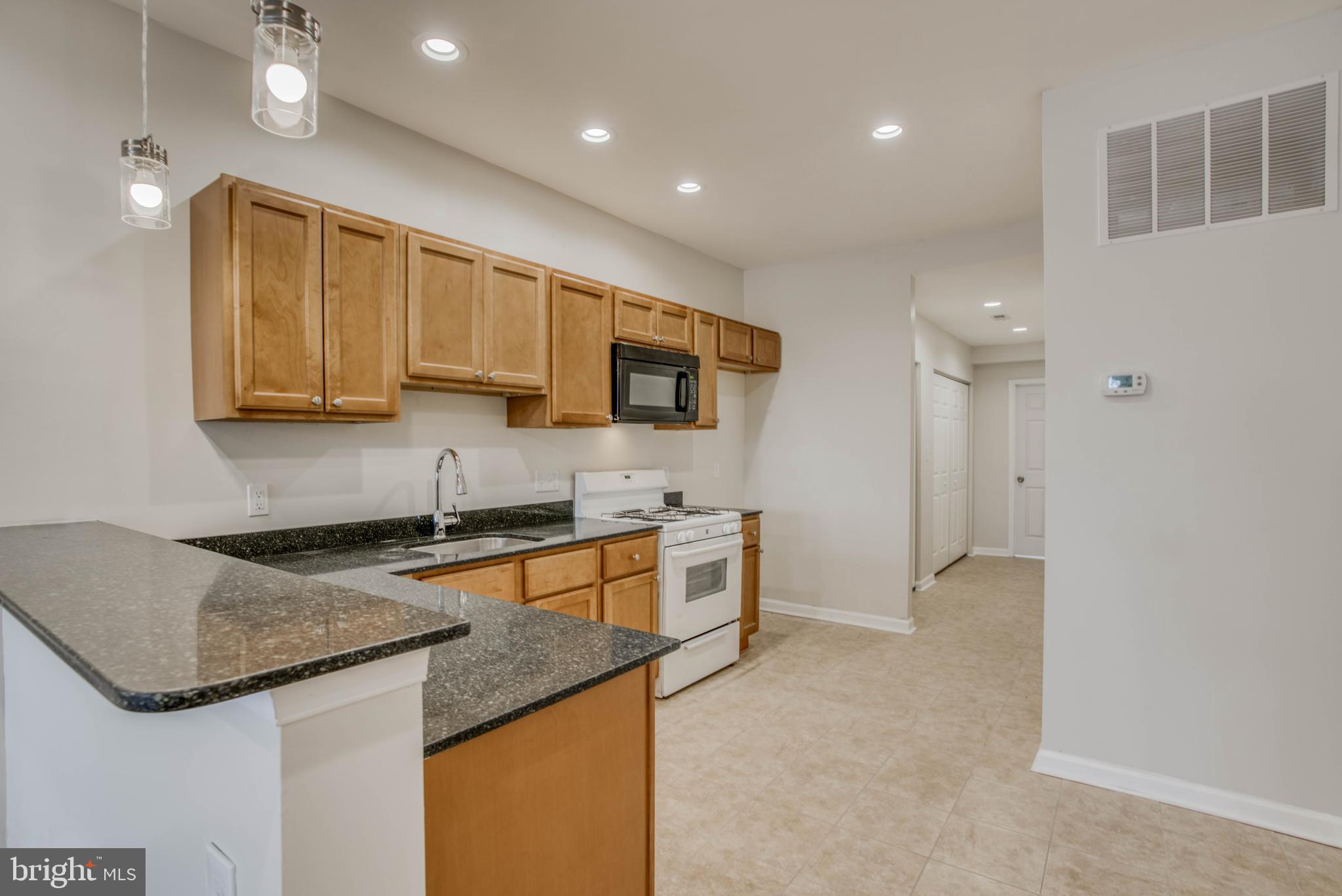 HAMPDEN HISTORIC DISTRICT - Residential Lease