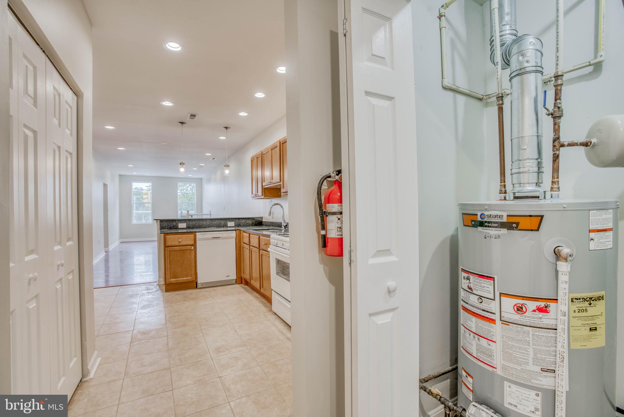 HAMPDEN HISTORIC DISTRICT - Residential Lease