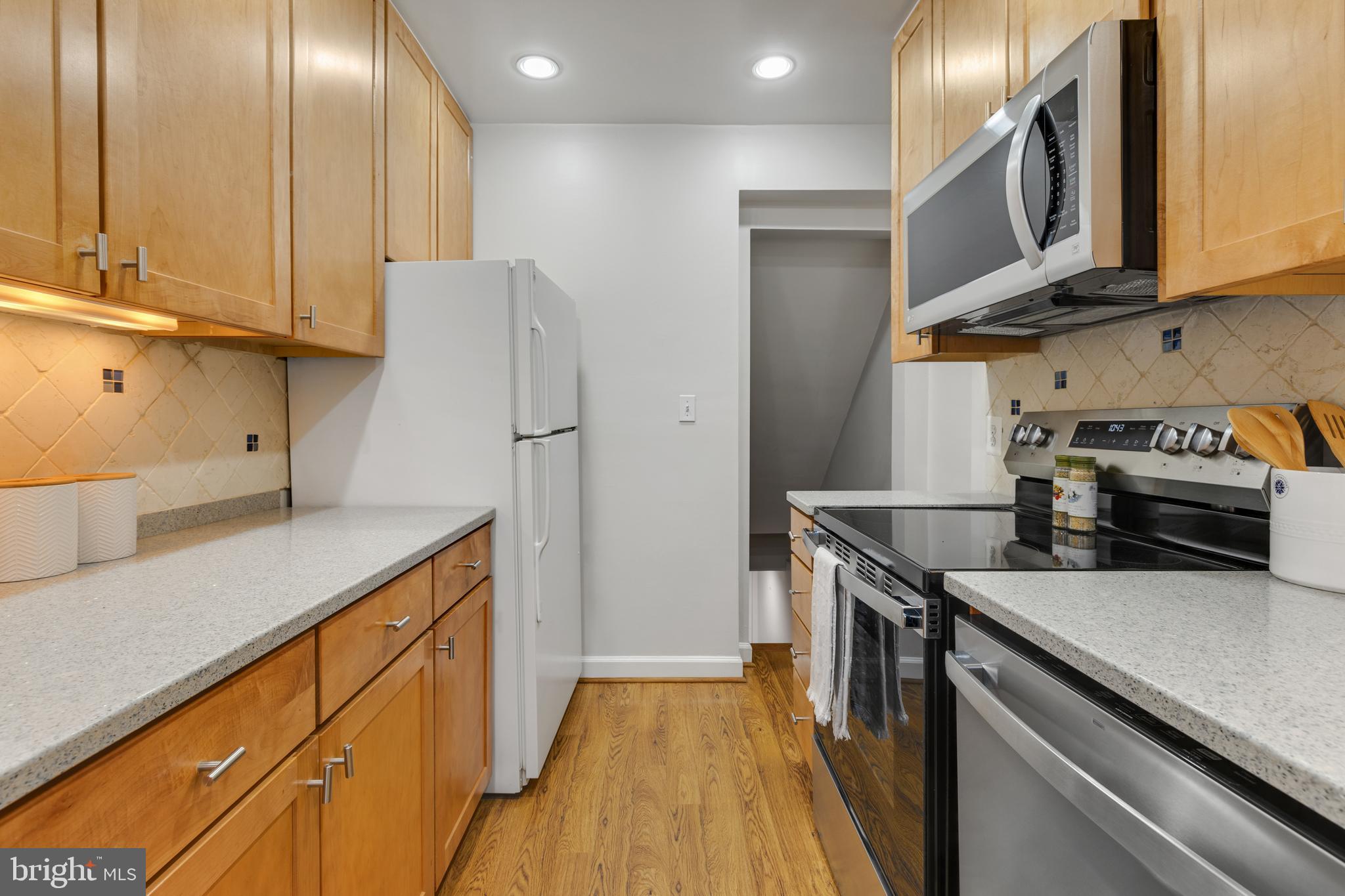 FAIRLINGTON VILLAGES - Residential