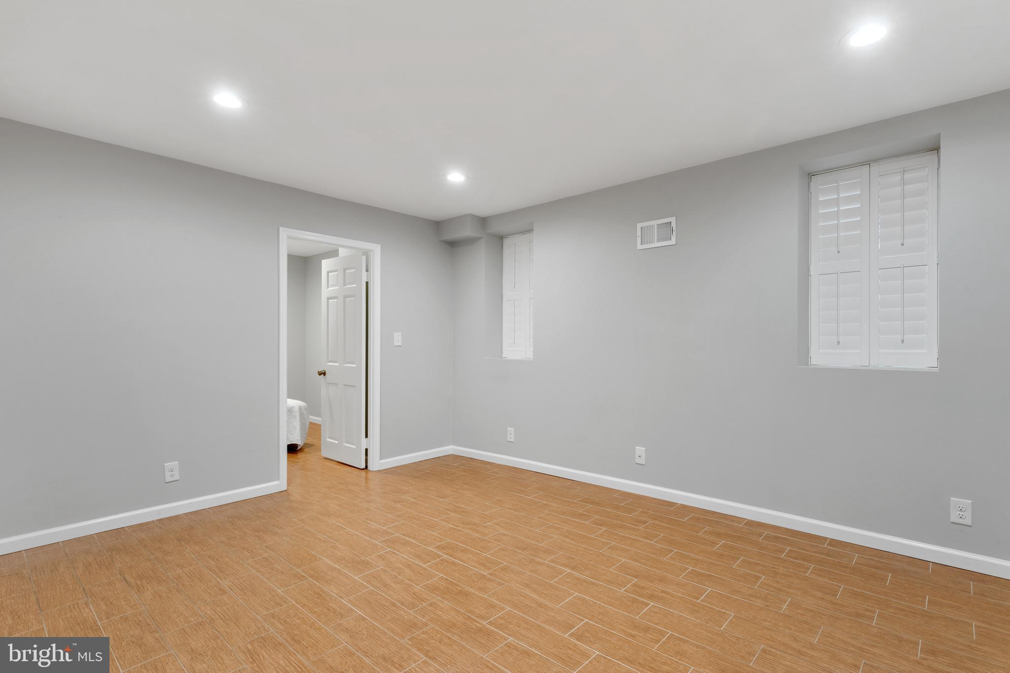 FAIRLINGTON VILLAGES - Residential