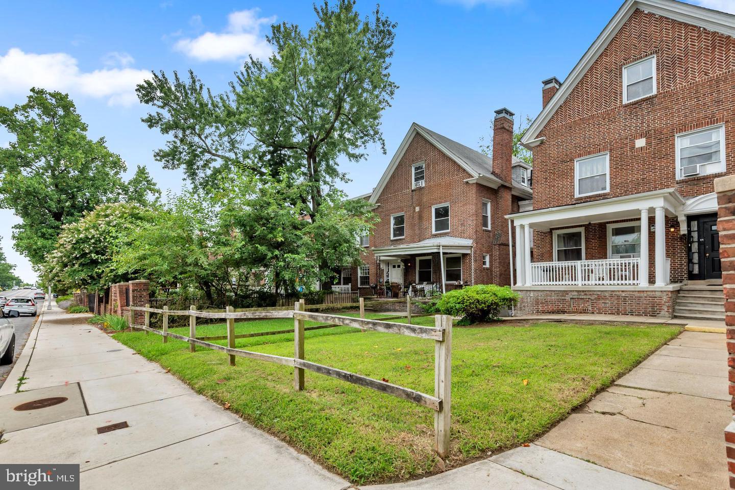 3800 GREENMOUNT AVENUE 2
