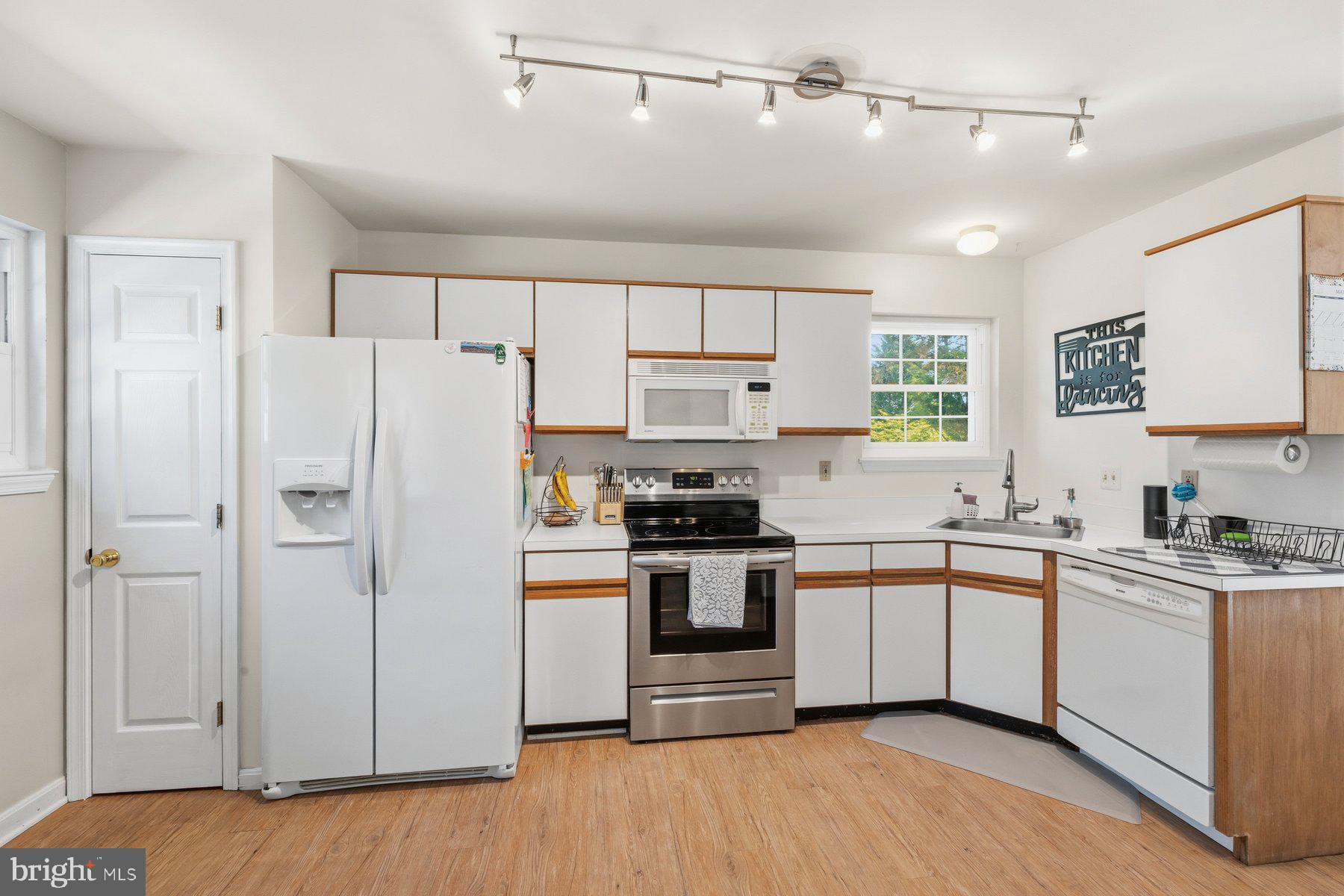 ATLEE RIDGE - Residential