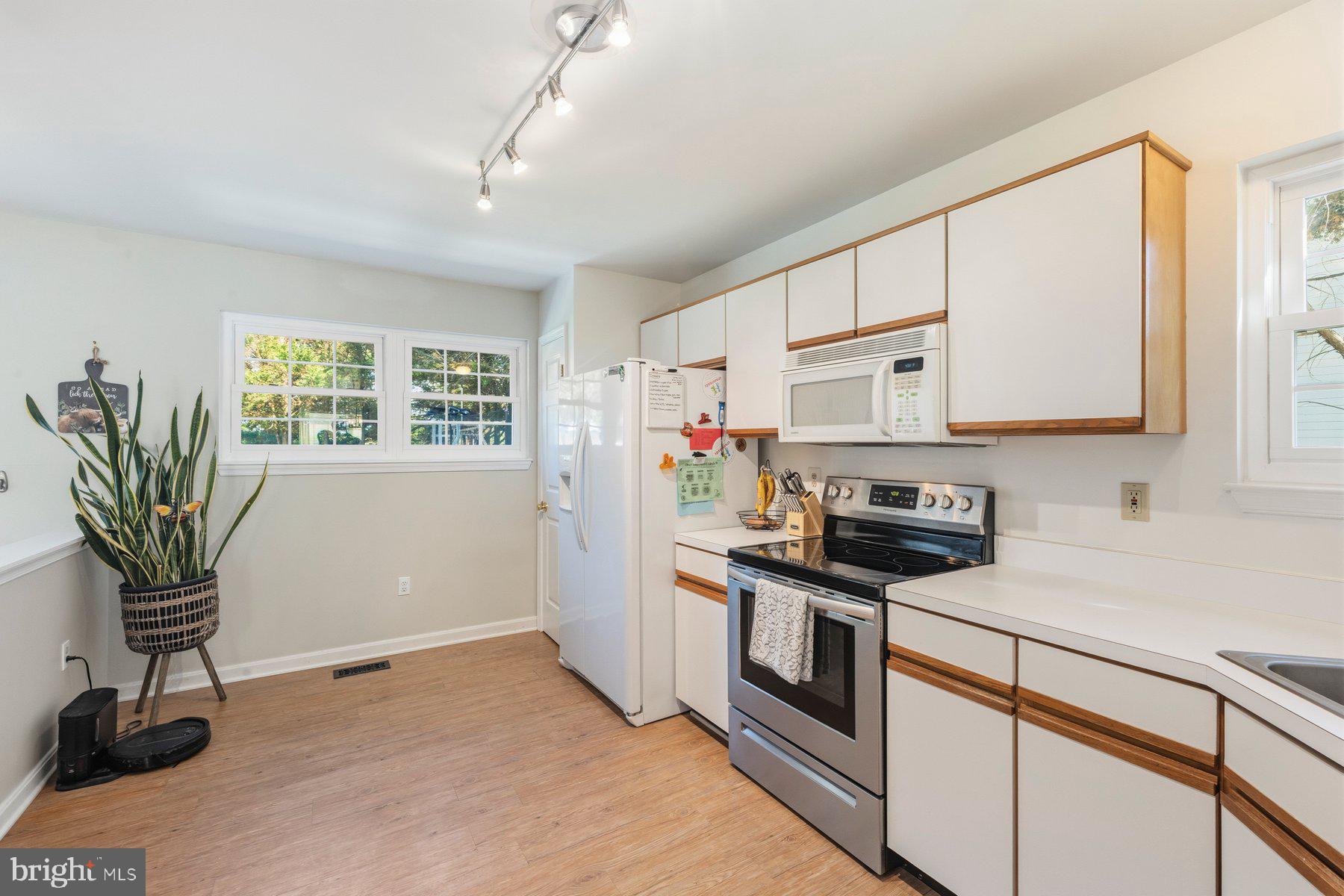 ATLEE RIDGE - Residential